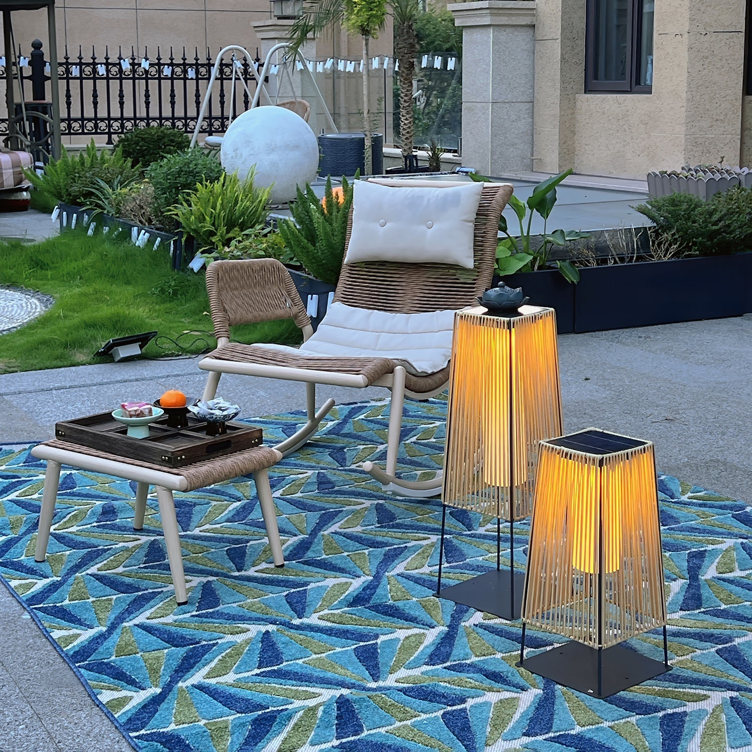 Aru Modern Outdoor Light-Neutral Decor
