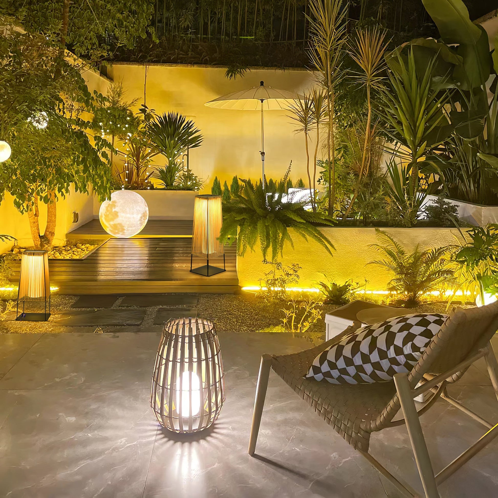 Aru Modern Outdoor Light-Neutral Decor