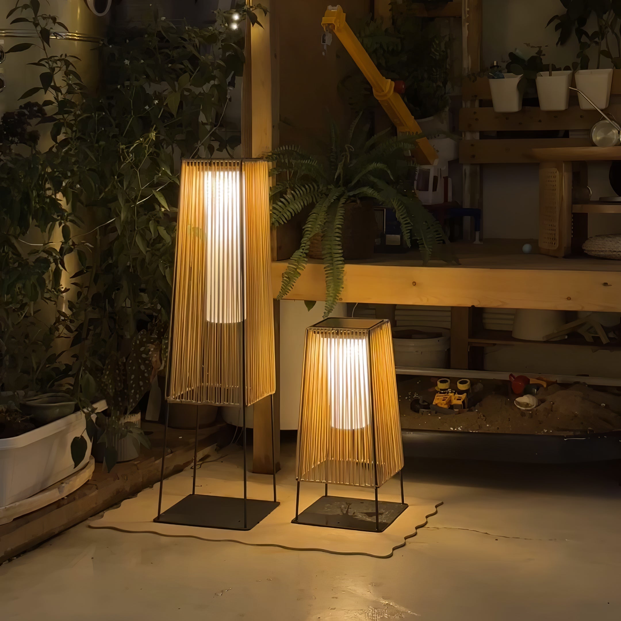 Aru Modern Outdoor Light-Neutral Decor