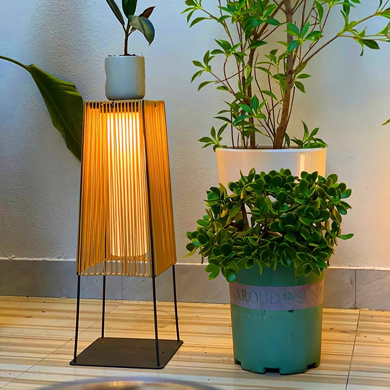 Aru Modern Outdoor Light-Neutral Decor