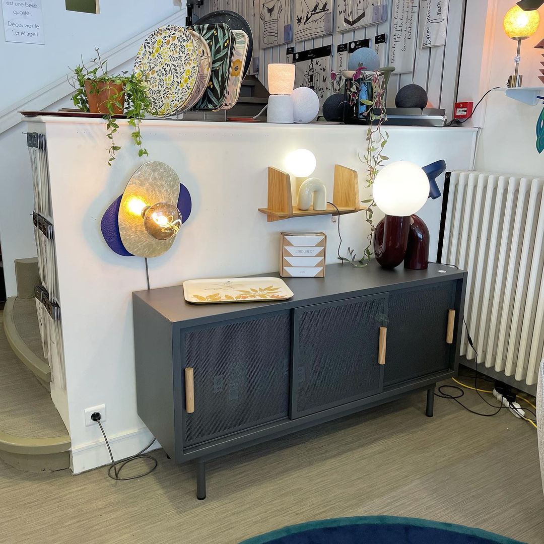 Aveny Lamp Playful N Shape All White-Neutral Decor