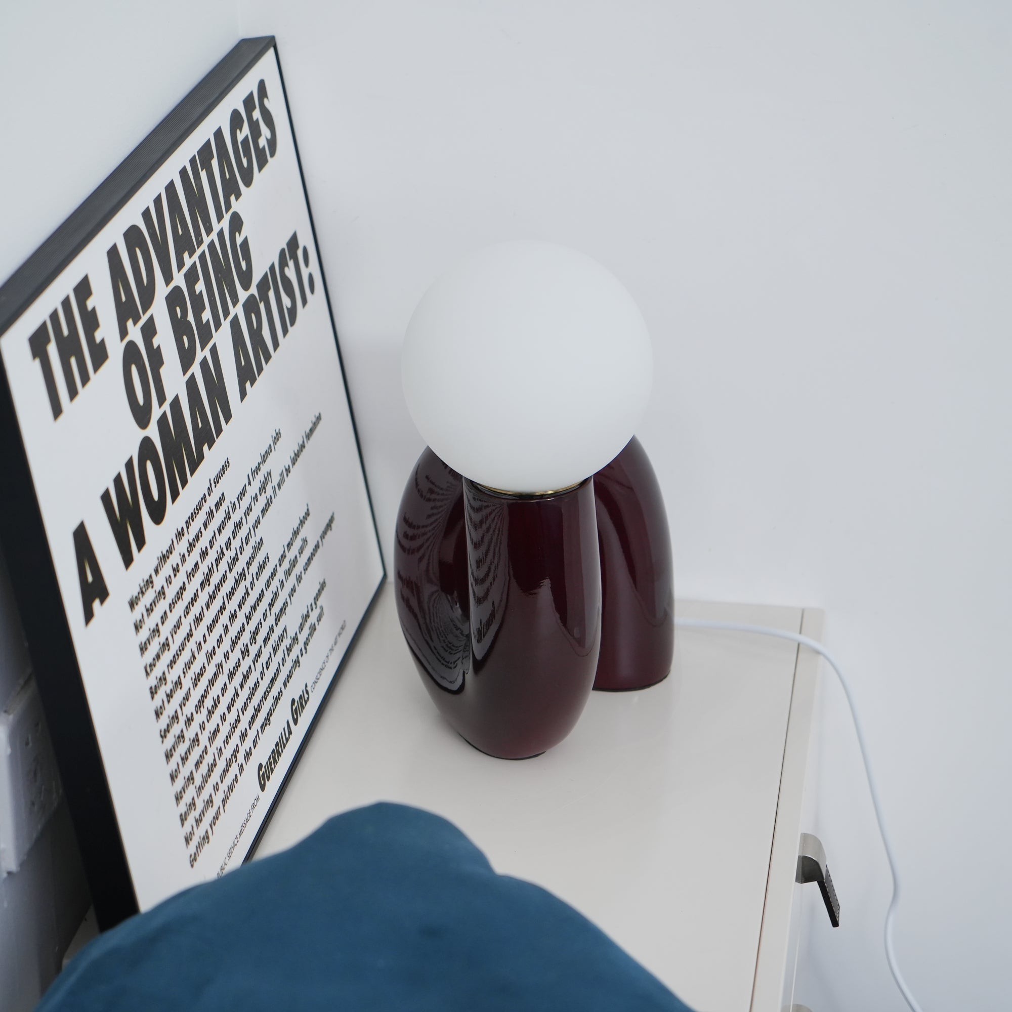 Aveny Lamp Playful N Shape All White-Neutral Decor