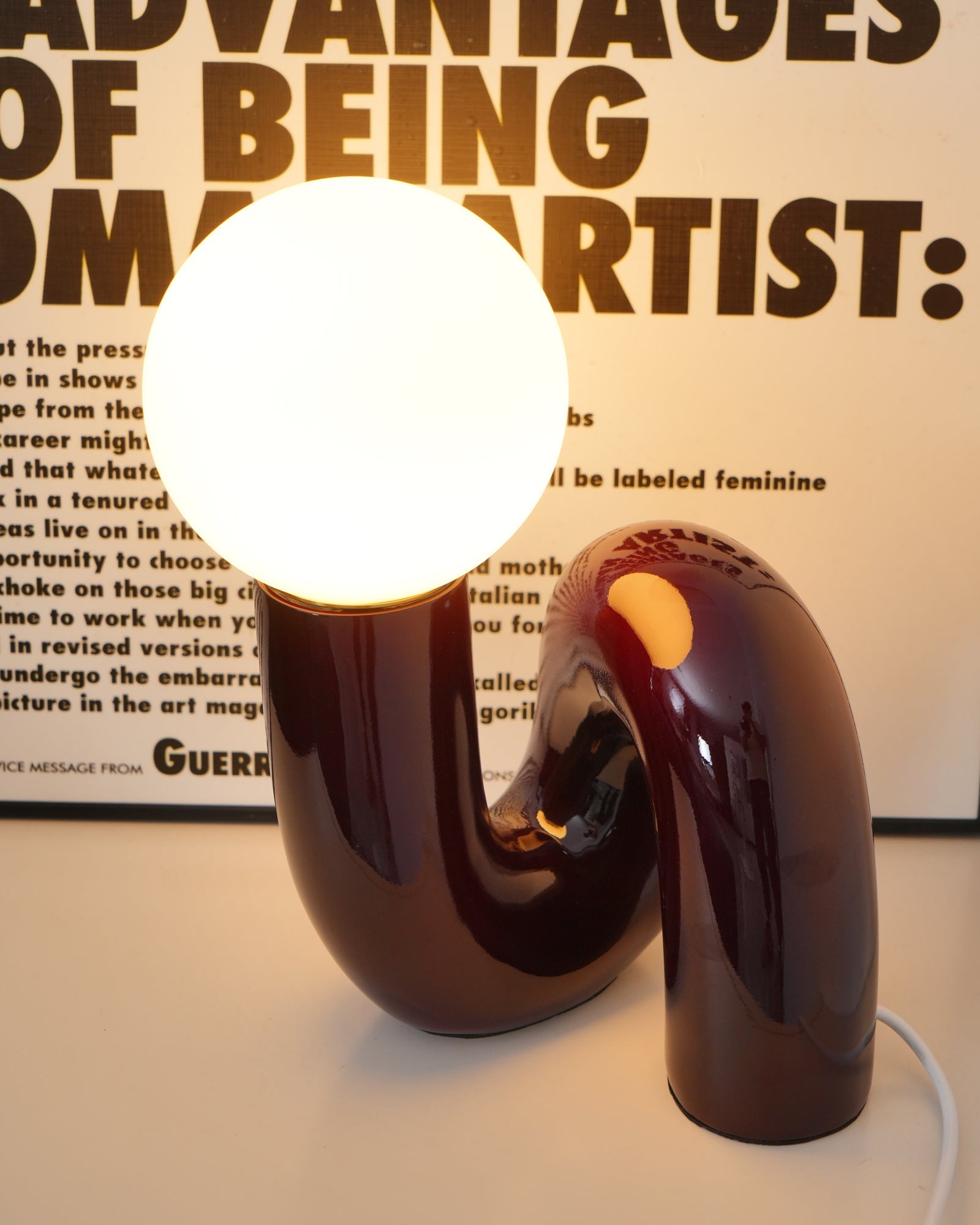 Aveny Lamp Playful N Shape All White-Neutral Decor