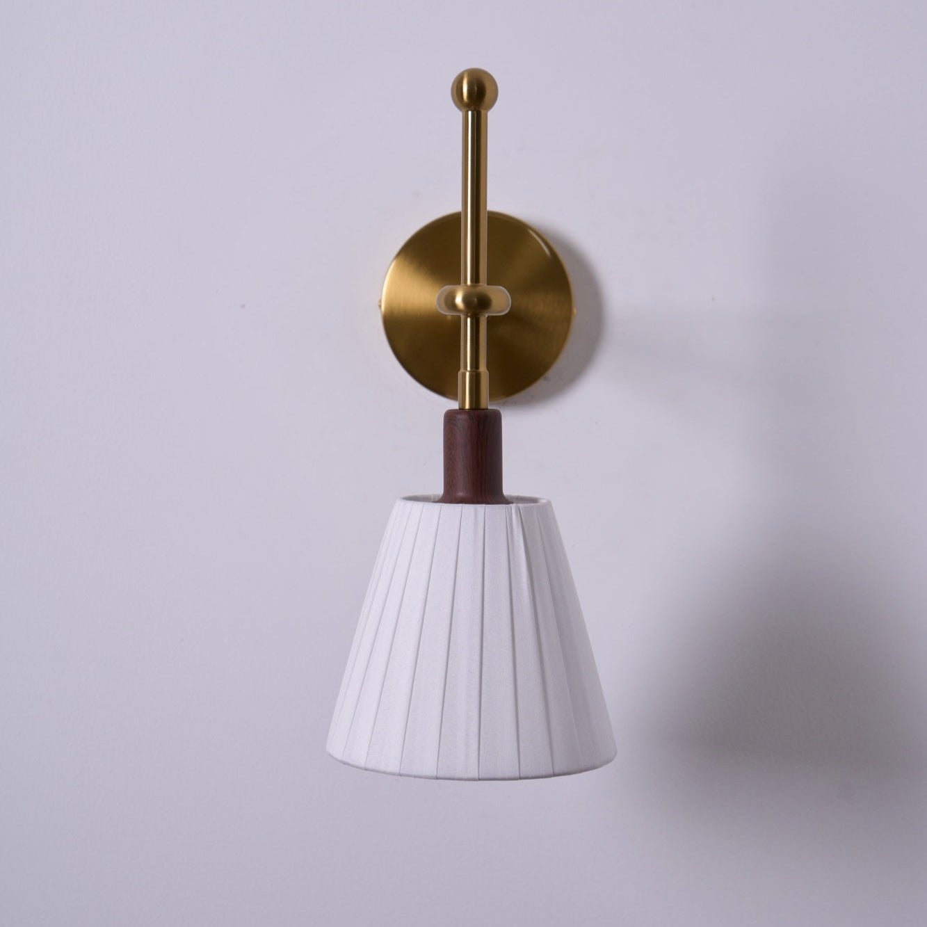 Gairm Wall Lamp Pleated Fabric Brass-Neutral Decor