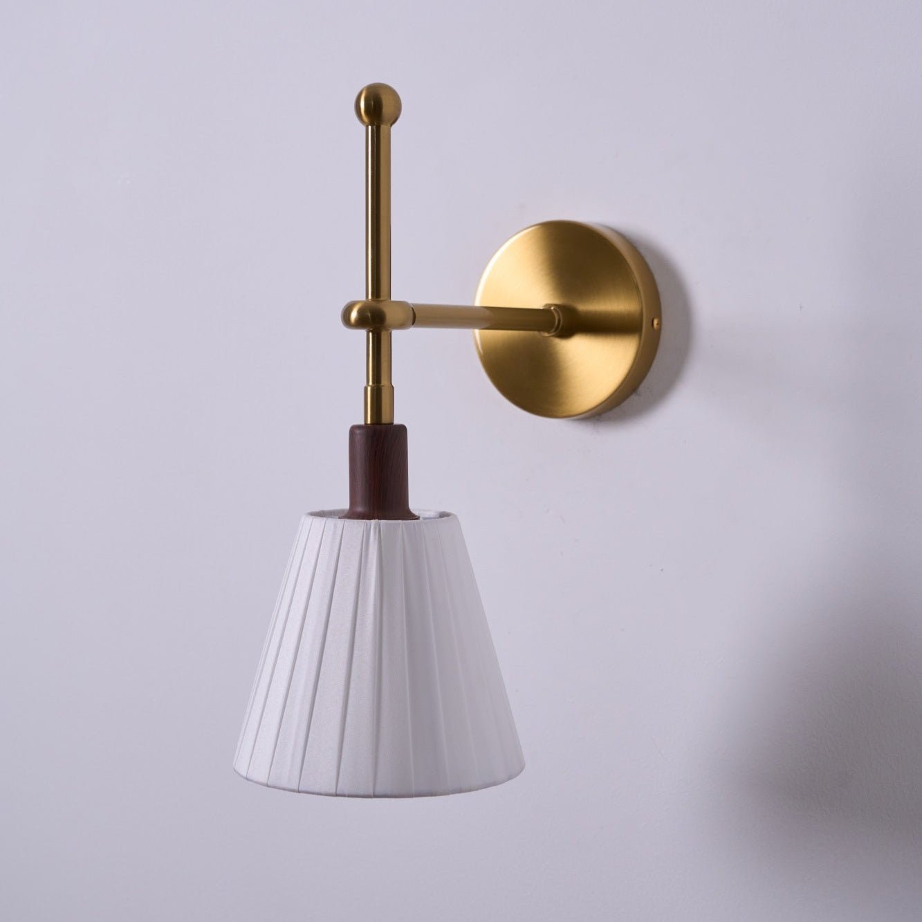 Gairm Wall Lamp Pleated Fabric Brass-Neutral Decor