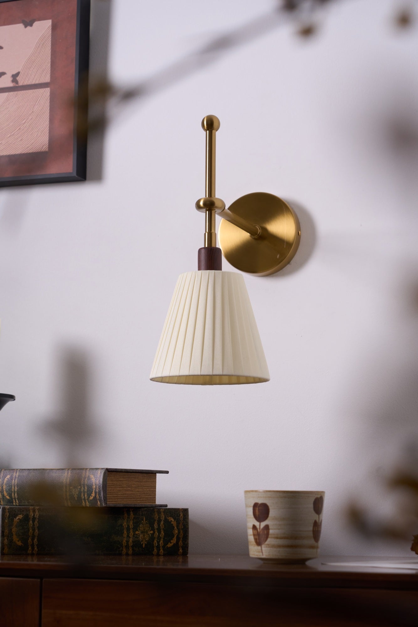 Gairm Wall Lamp Pleated Fabric Brass-Neutral Decor