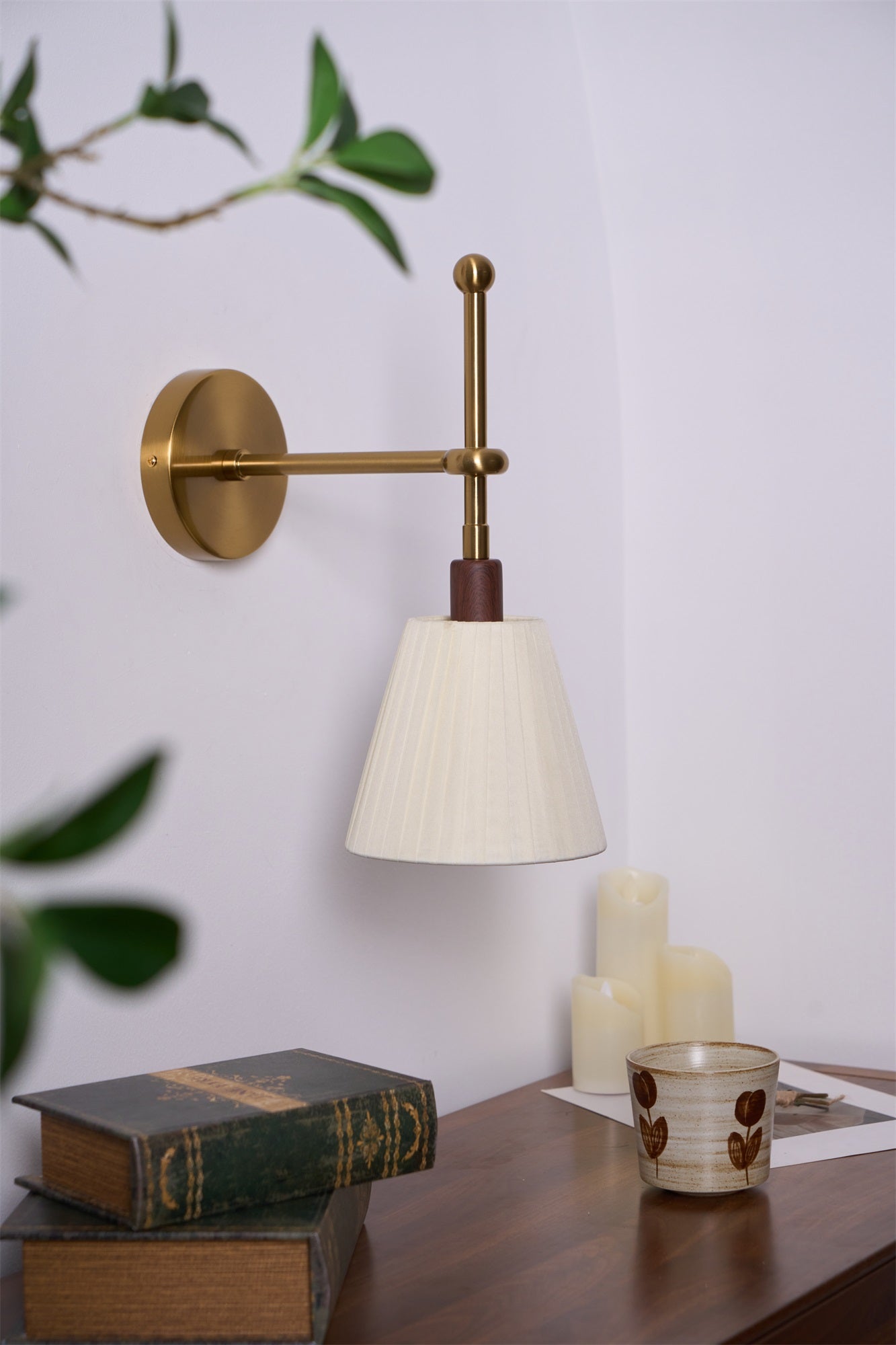 Gairm Wall Lamp Pleated Fabric Brass-Neutral Decor