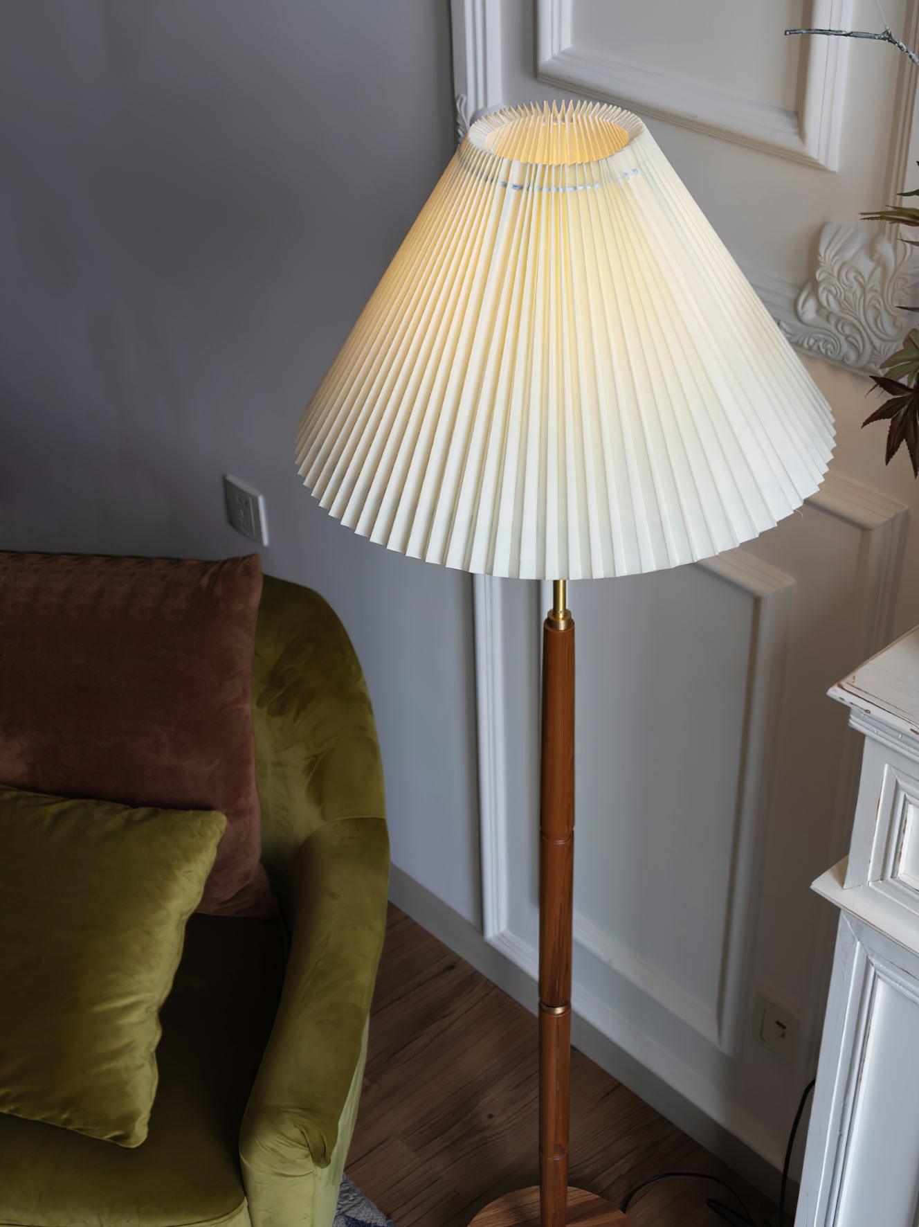 Nomino Minimalist Wood Floor Lamp-Neutral Decor