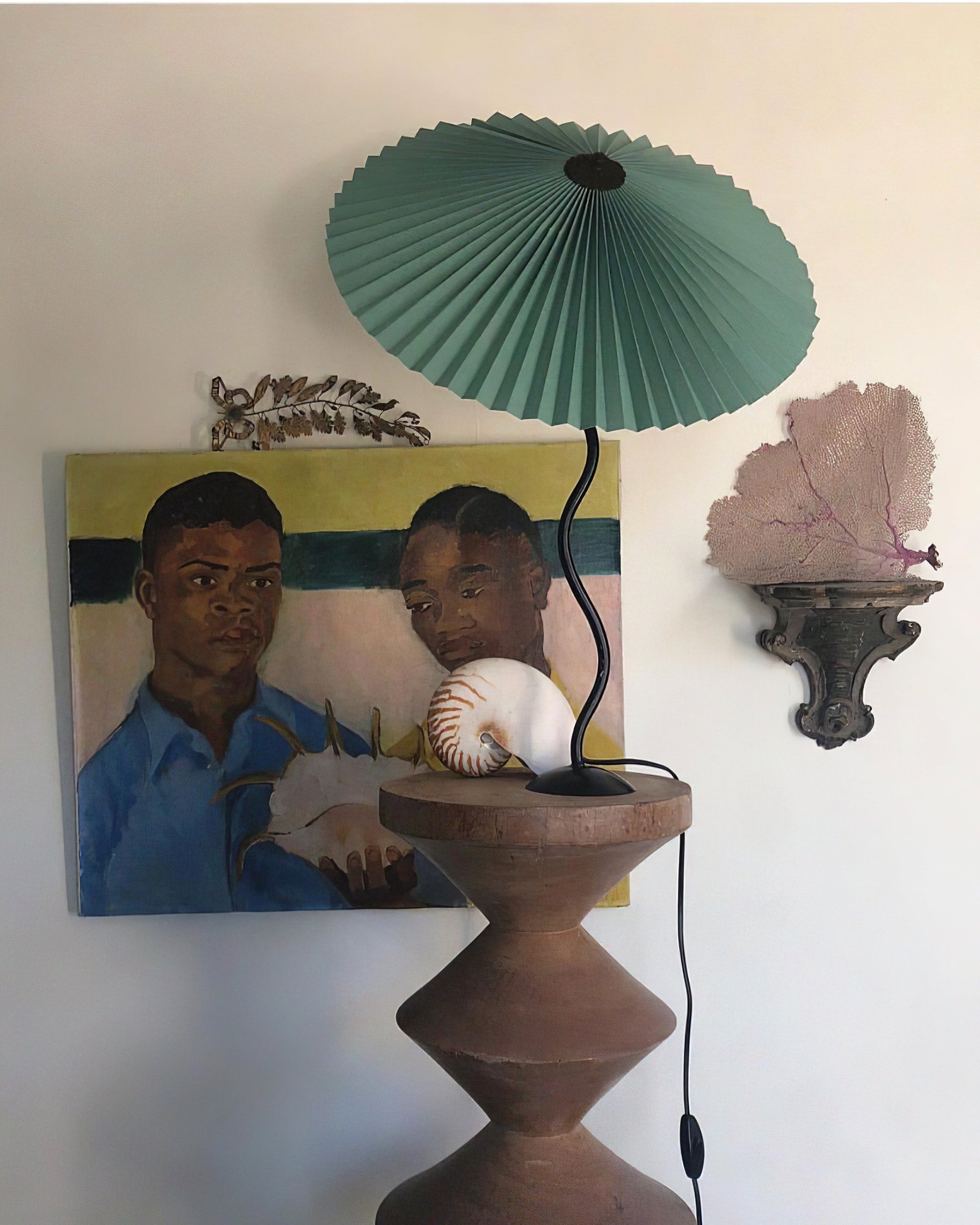 Krenis Fabric Artistic Table Lamp-Neutral Decor