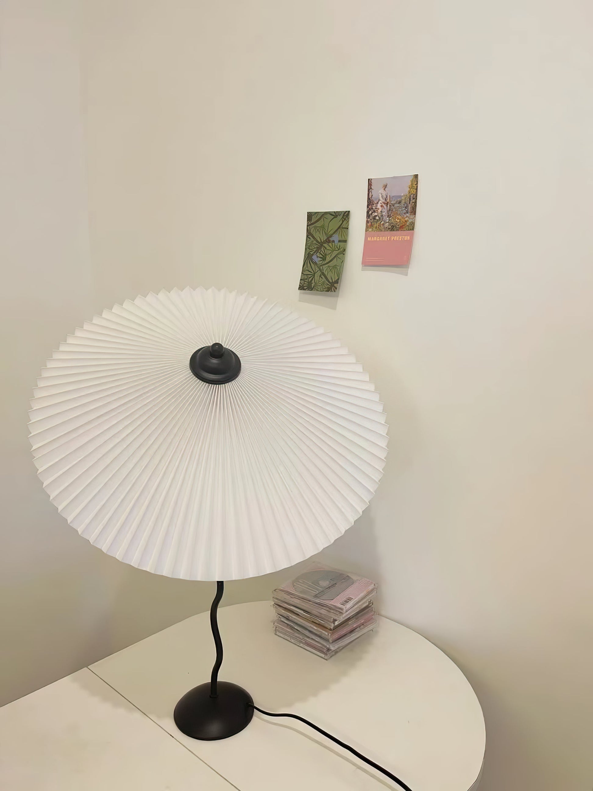 Krenis Fabric Artistic Table Lamp-Neutral Decor