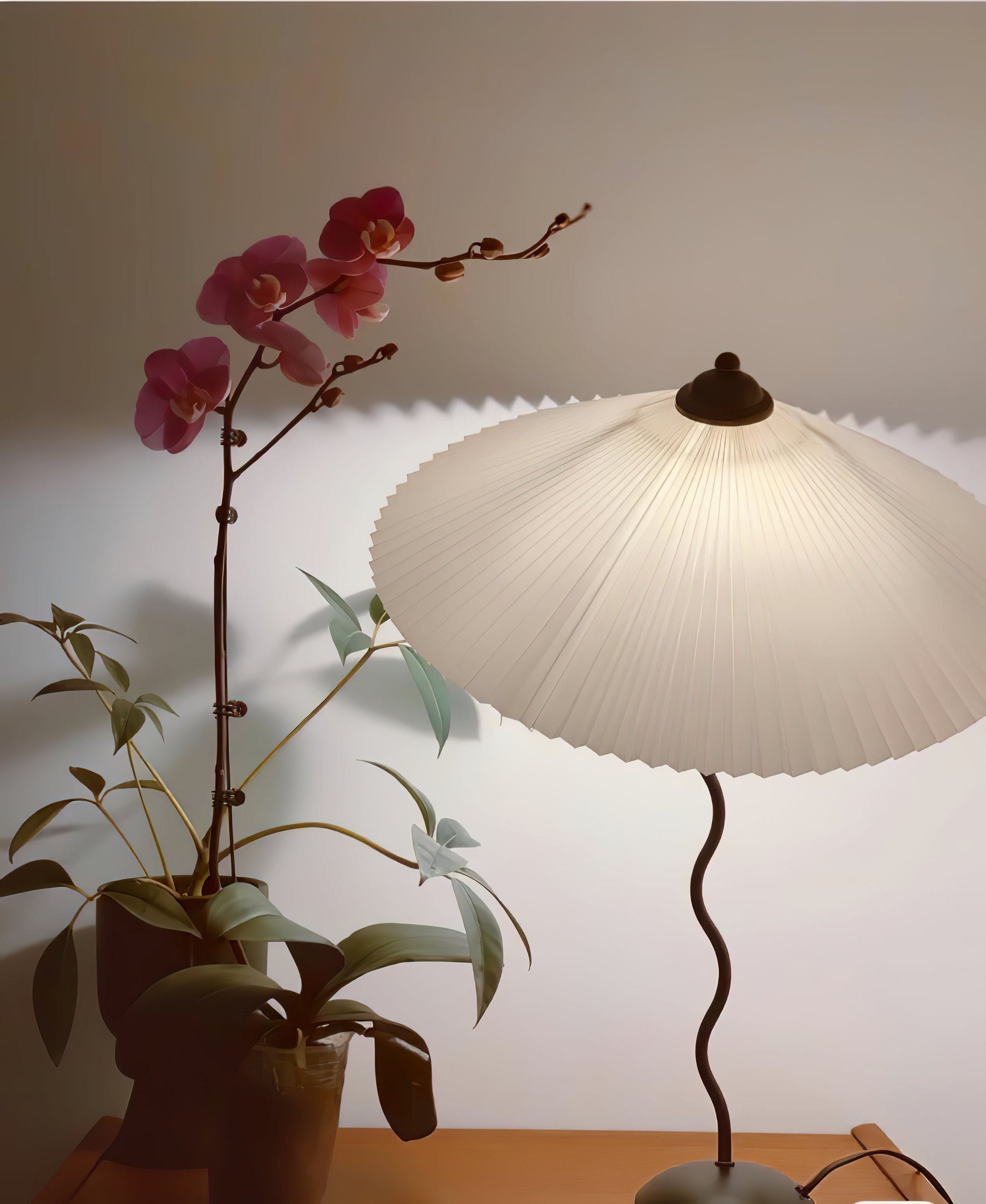 Krenis Fabric Artistic Table Lamp-Neutral Decor