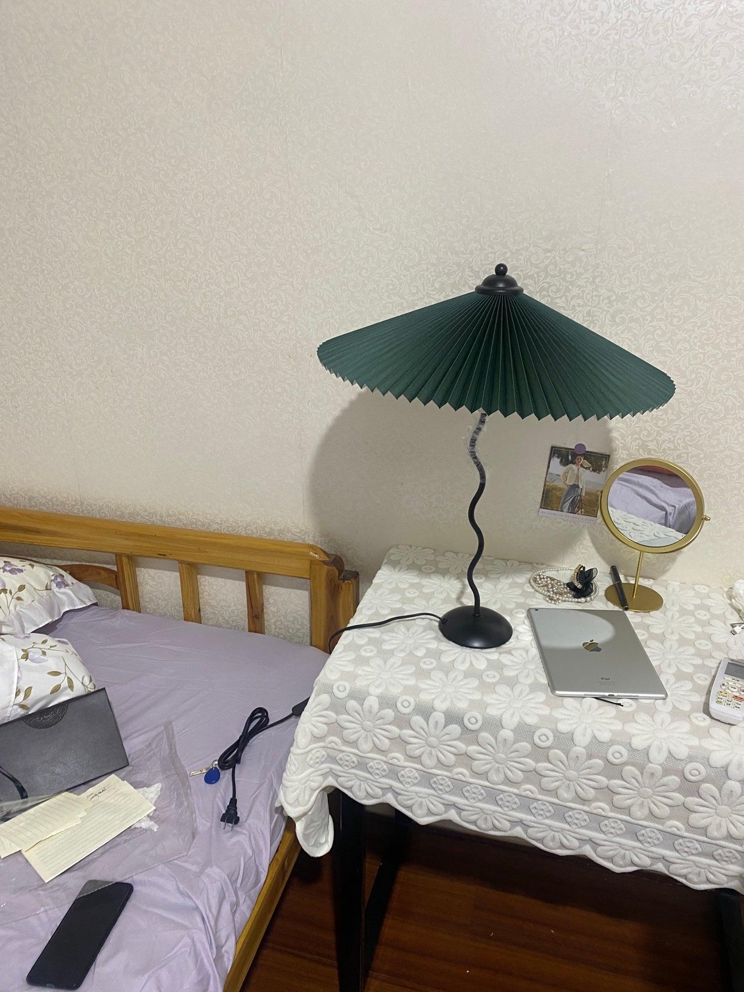 Krenis Fabric Artistic Table Lamp-Neutral Decor