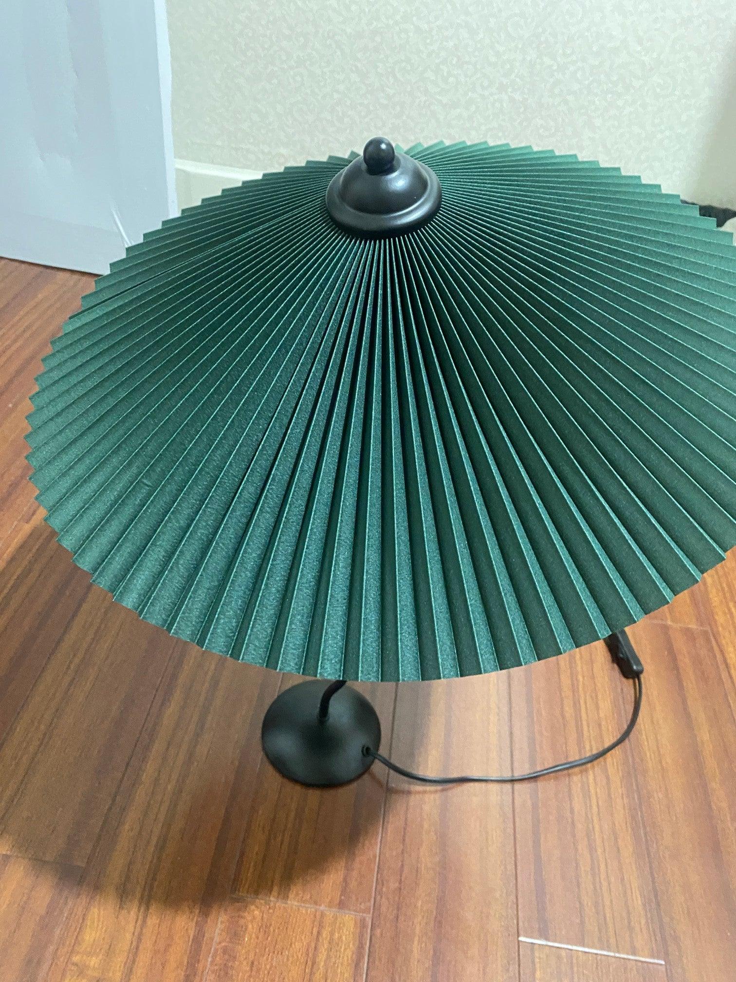 Krenis Fabric Artistic Table Lamp-Neutral Decor