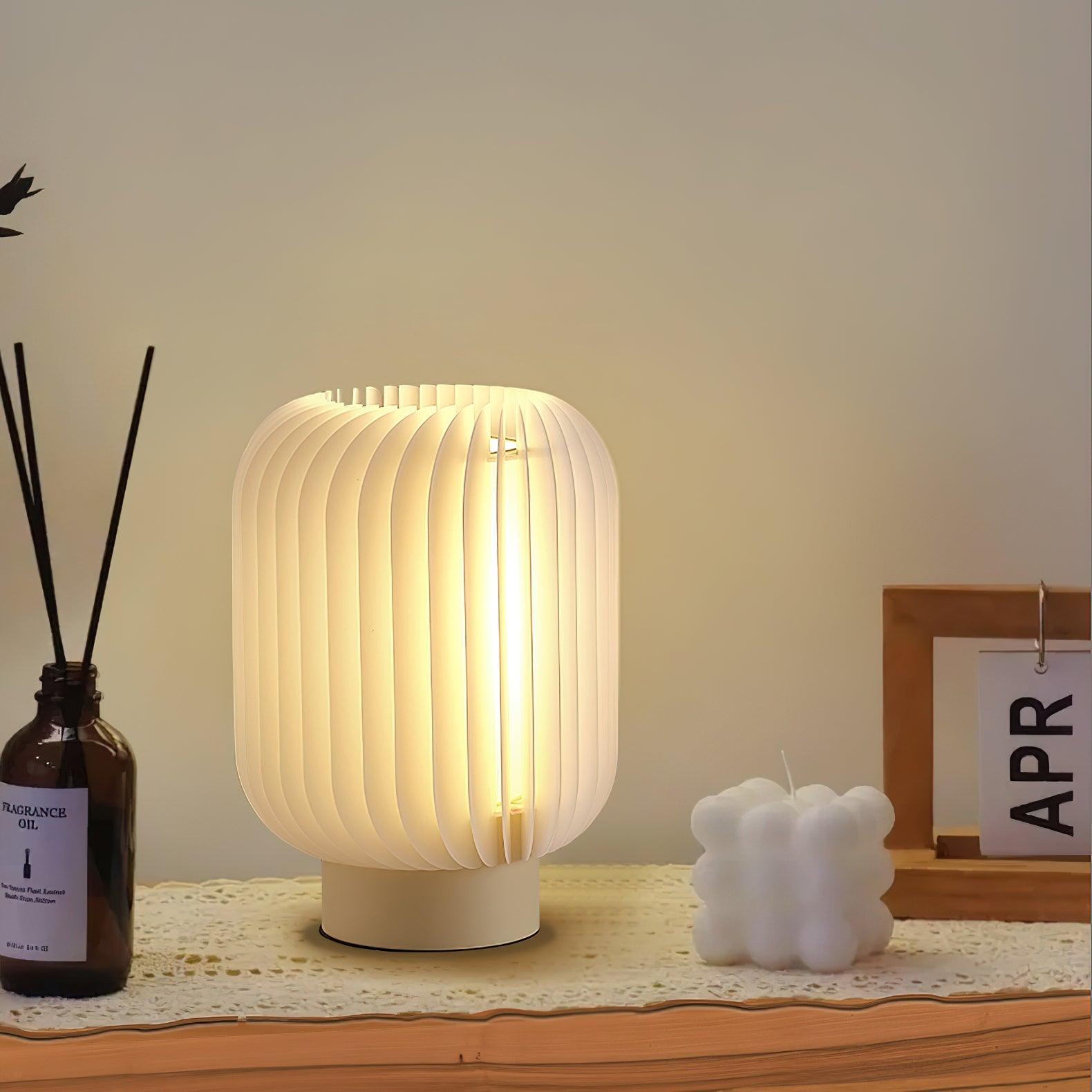 Thal Organic Pleated Table Lamp-Neutral Decor