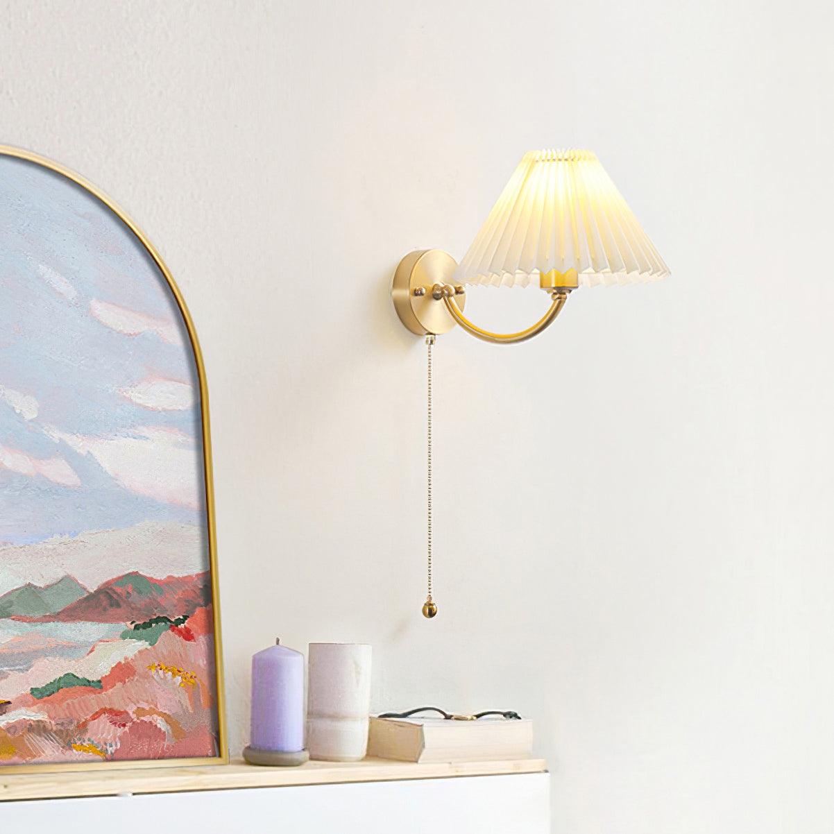 Dovrin Elegance Pleated Brass Fabric Wall Lamp-Neutral Decor