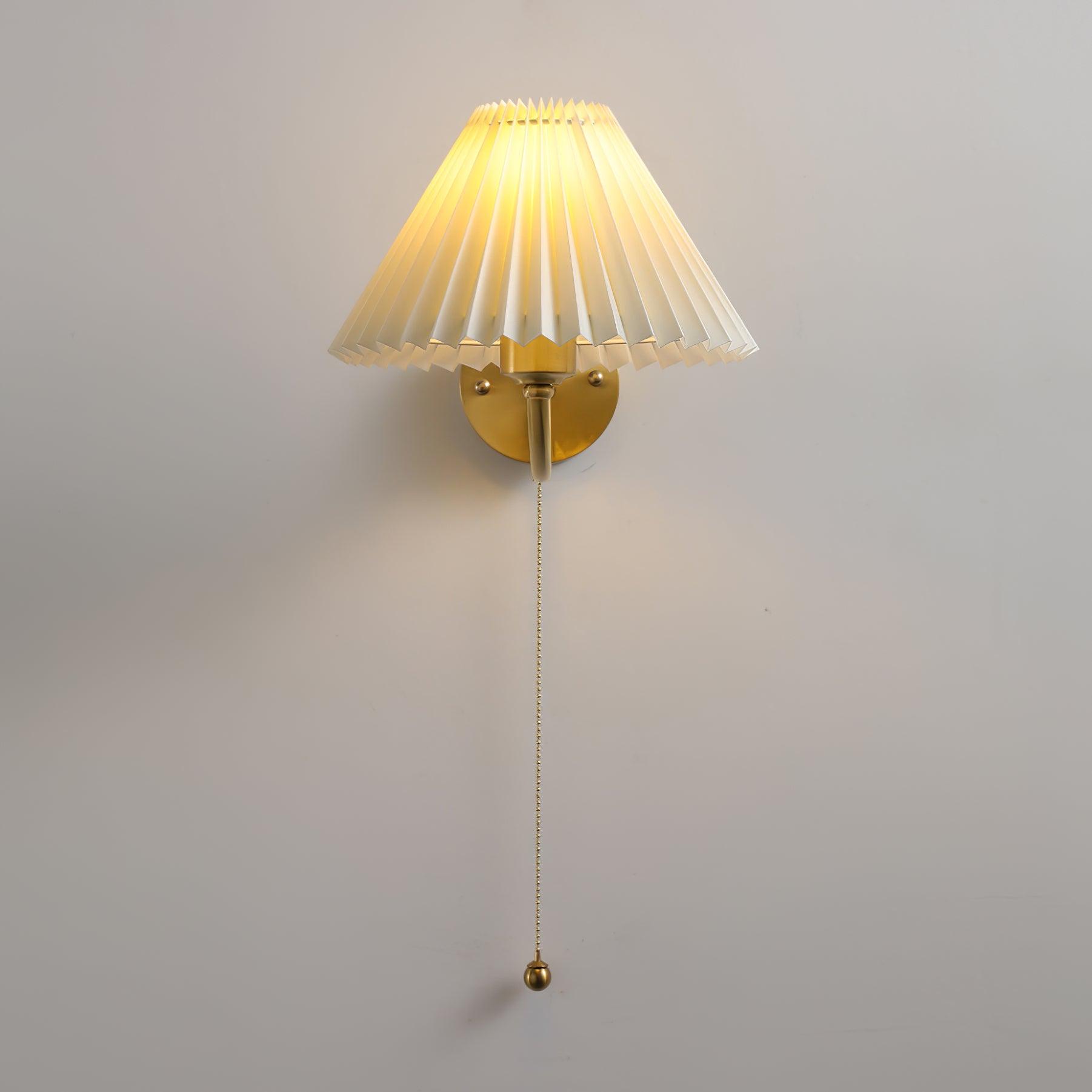 Dovrin Elegance Pleated Brass Fabric Wall Lamp-Neutral Decor
