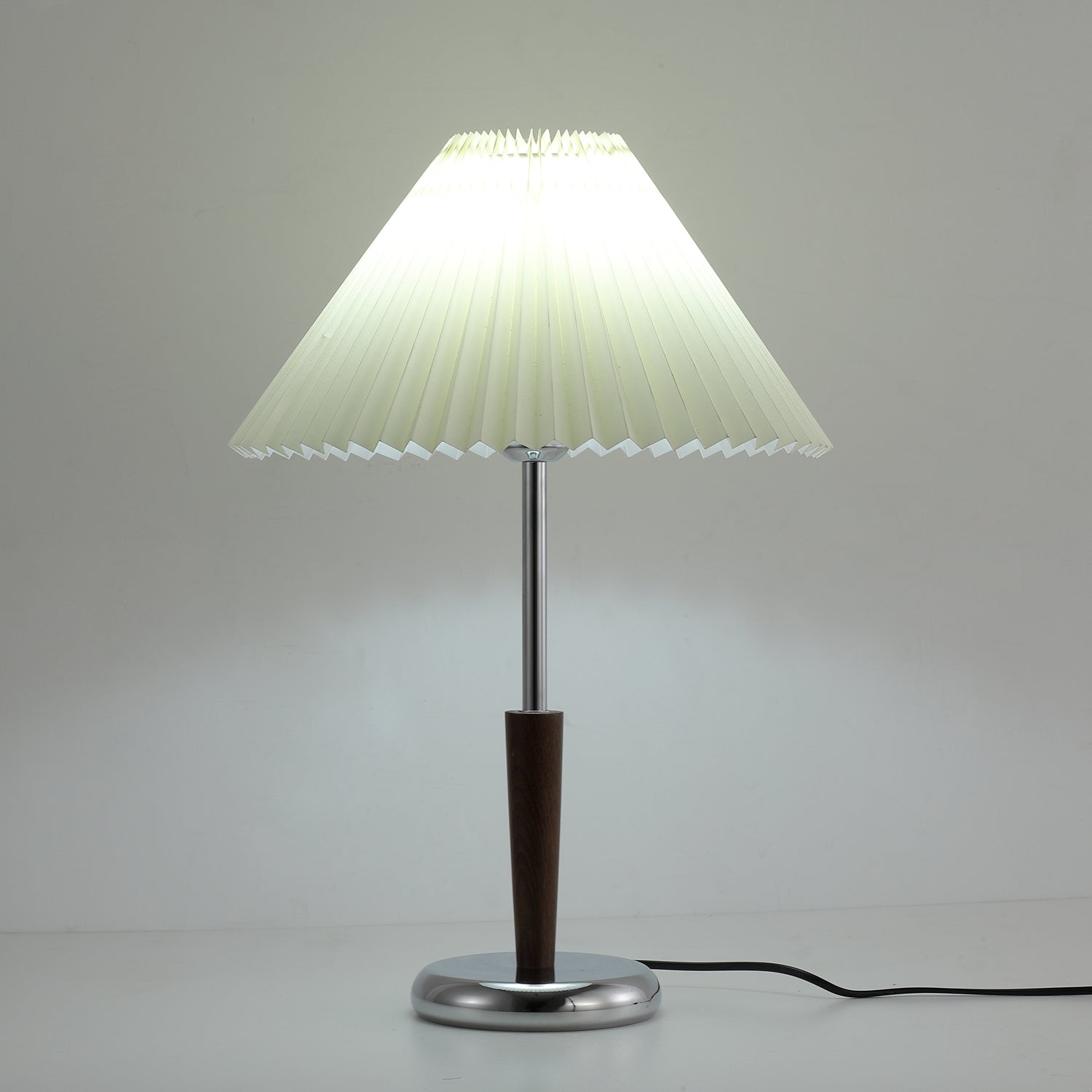 Aiden Modern Wood Table Lamp-Neutral Decor