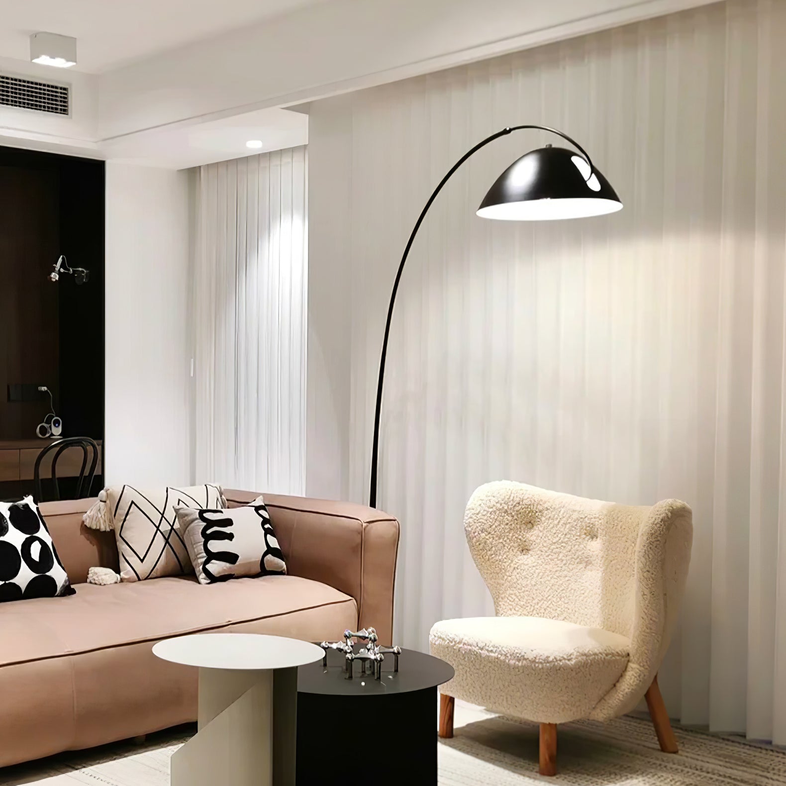 Patricia Modern Floor Lamp-Neutral Decor