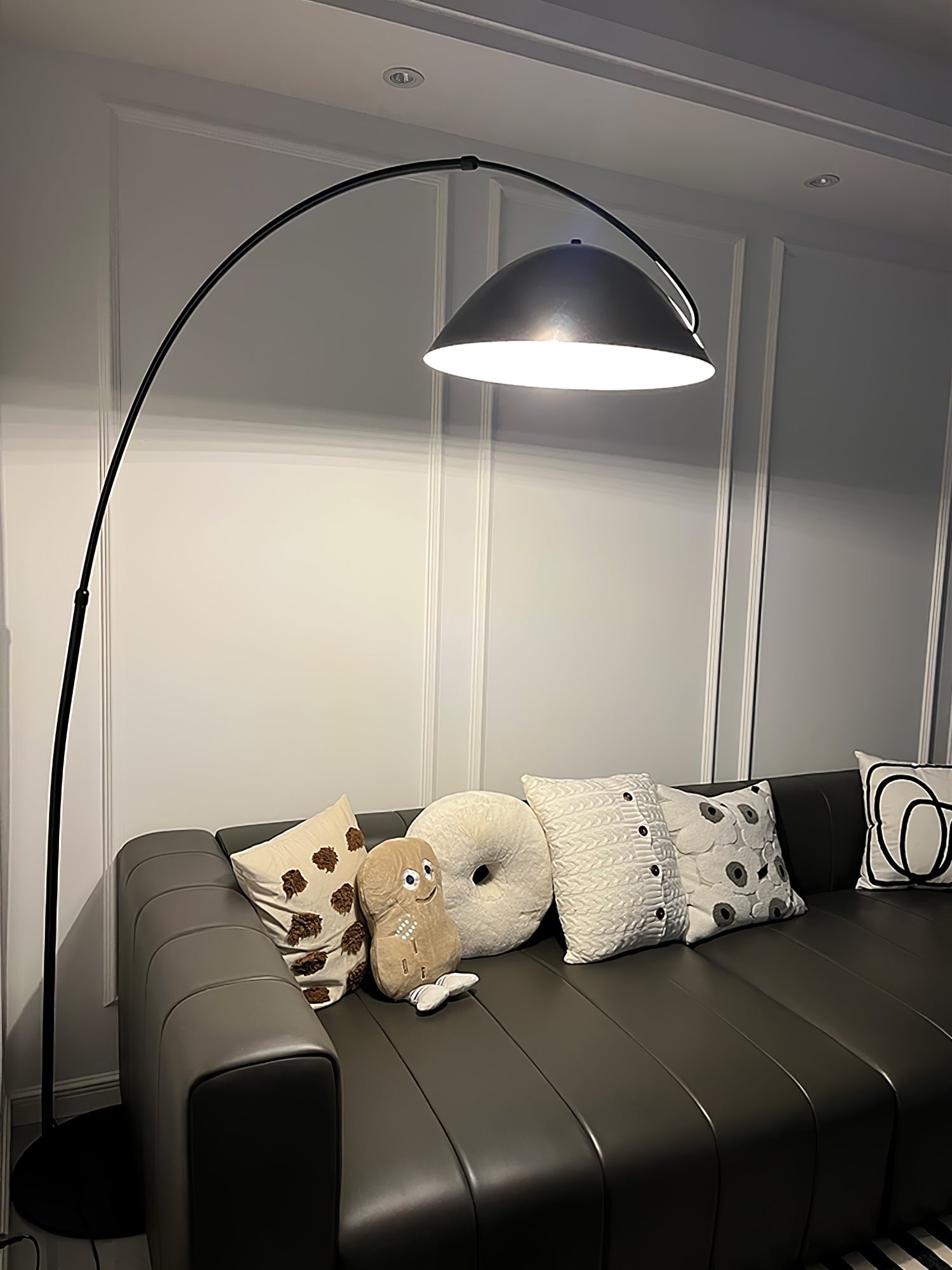 Patricia Modern Floor Lamp-Neutral Decor