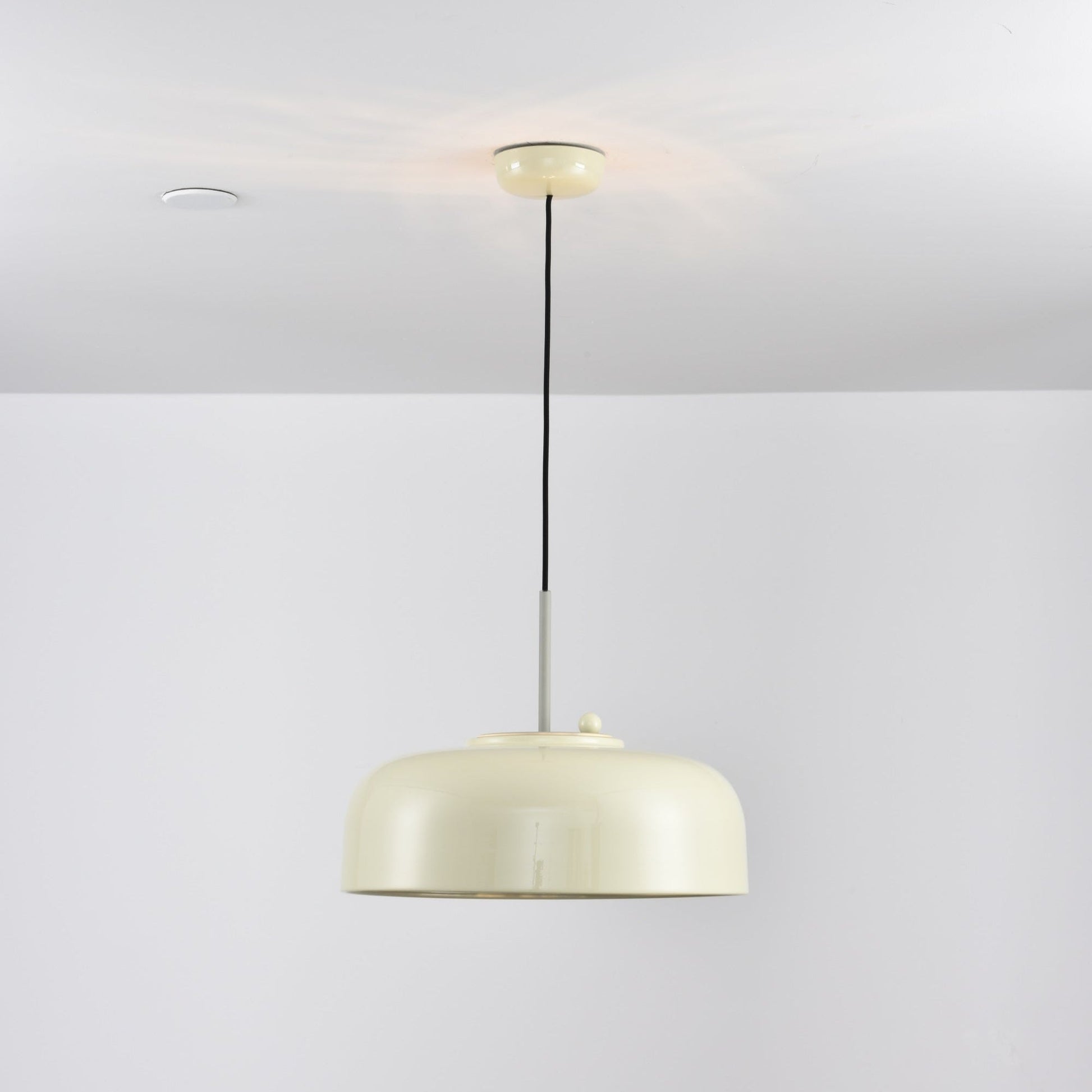 Wolvin Modern Minimalist Podgy Pendant Light-Neutral Decor