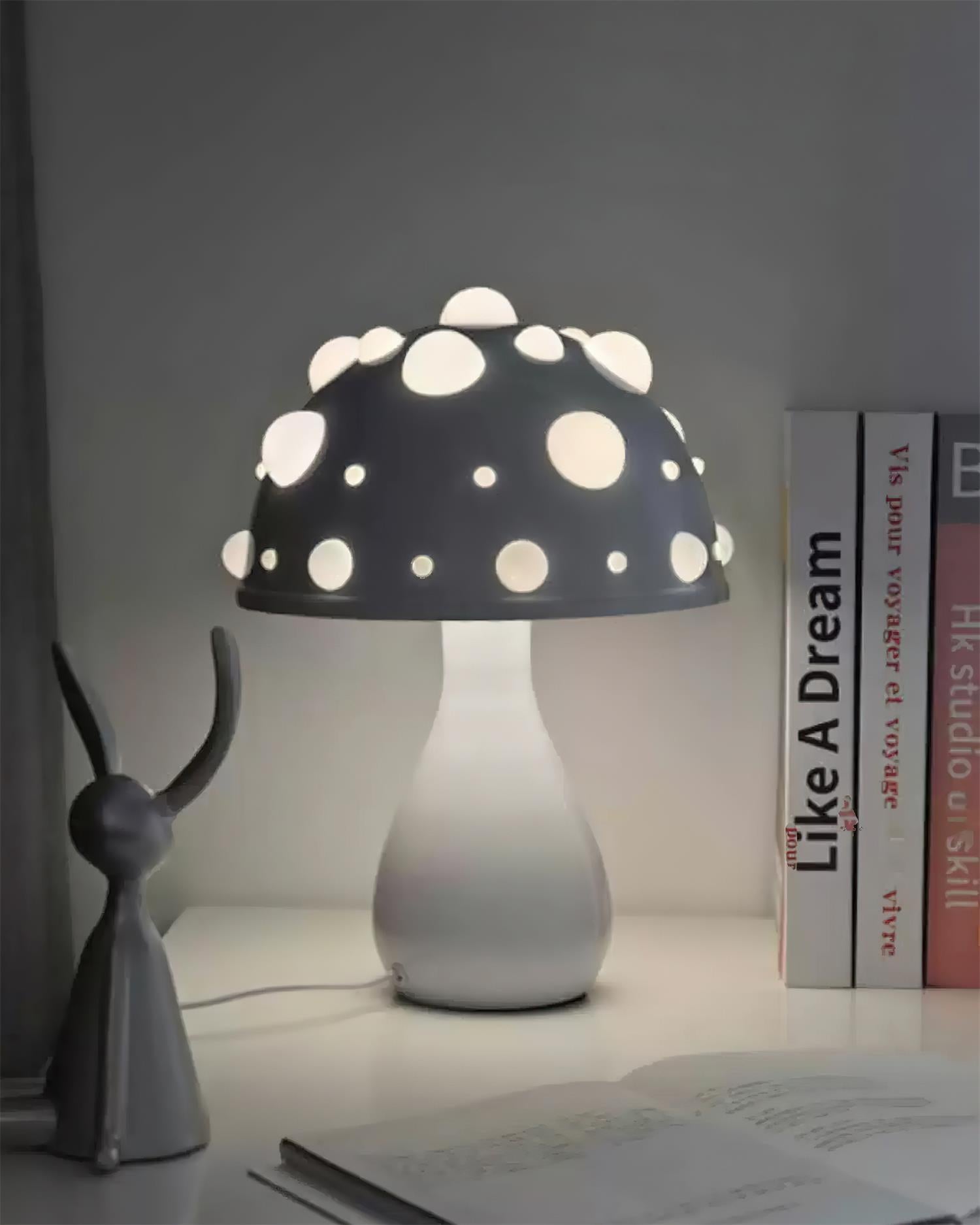 Liora Table Lamp