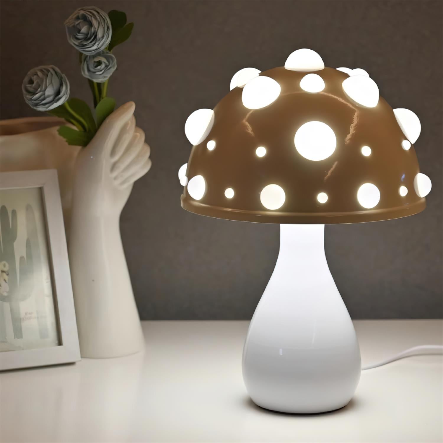 Liora Table Lamp