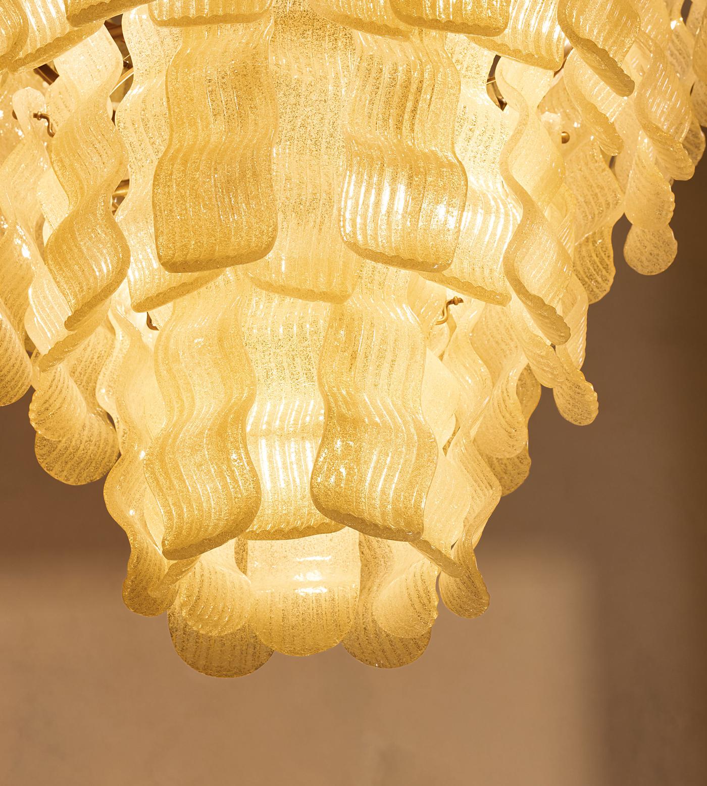 Borzi Yellow Glass Leaf Luxurious Chandelier-Neutral Decor