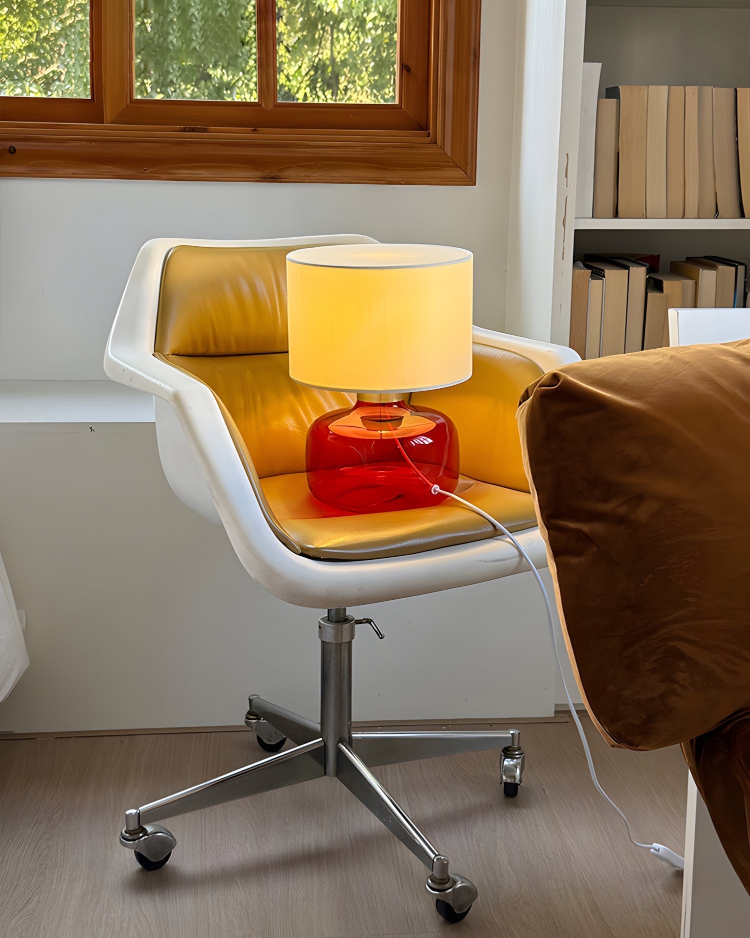 Roxy Table Lamp