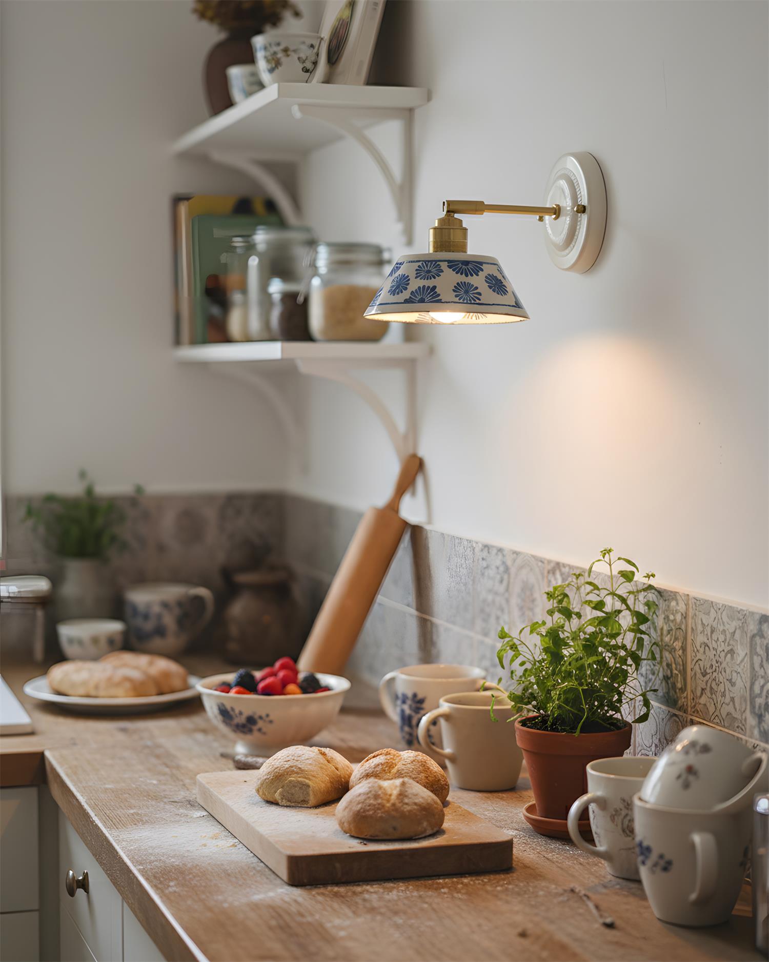Lisette Wall Light