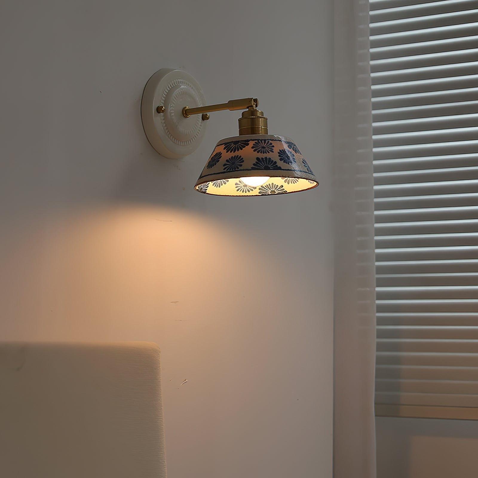 Lisette Wall Light