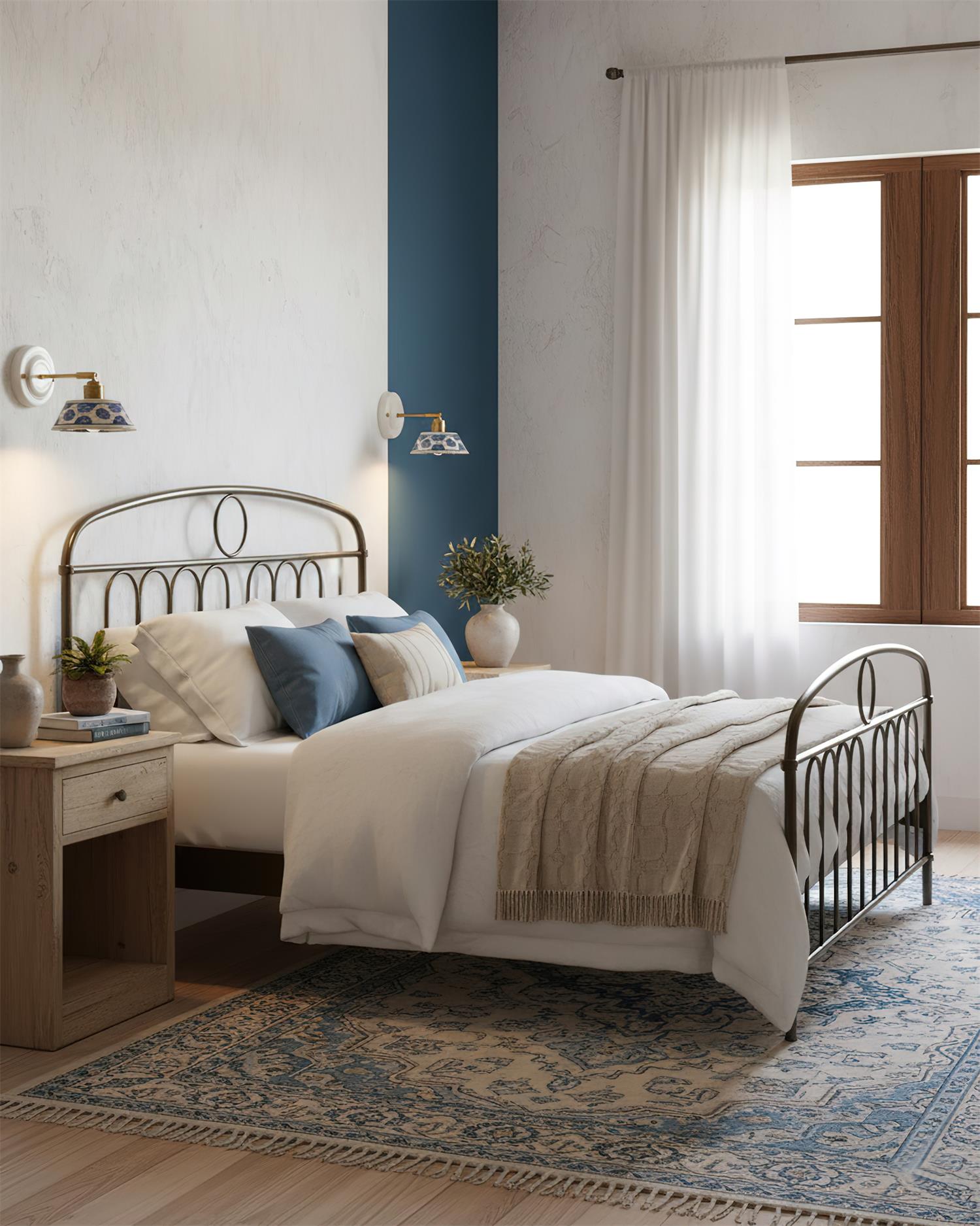 Lisette Wall Light