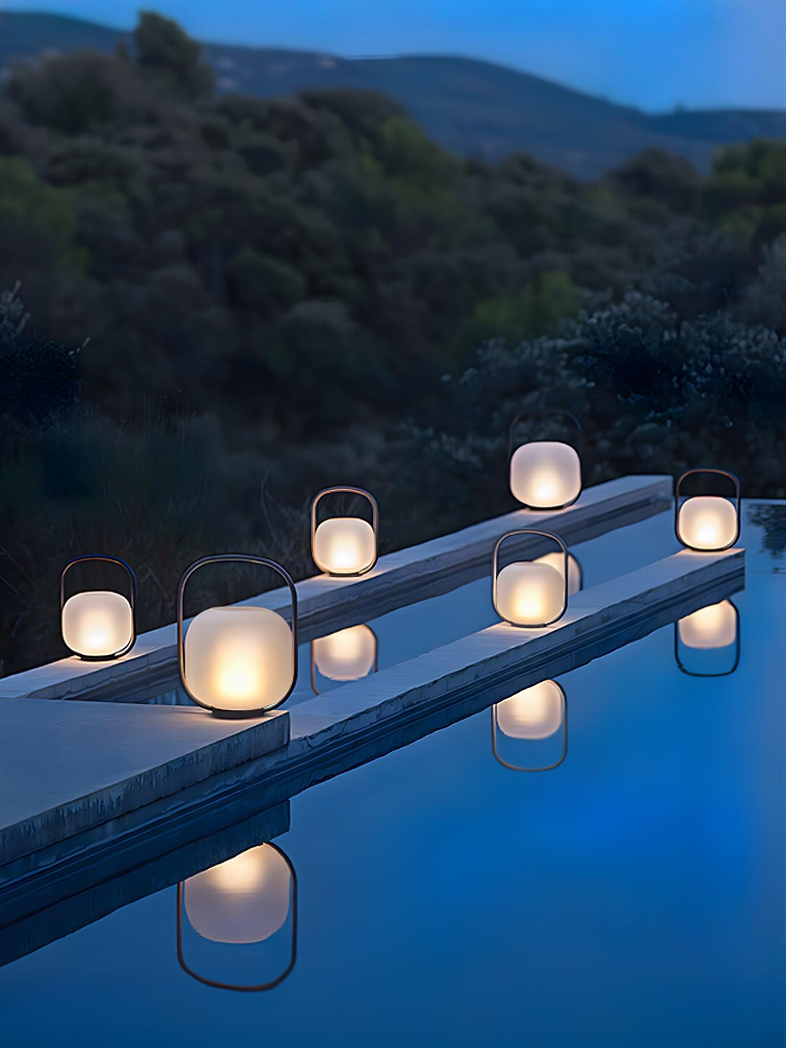 Zelaeon Minimalist Glass Table Lamp-Neutral Decor