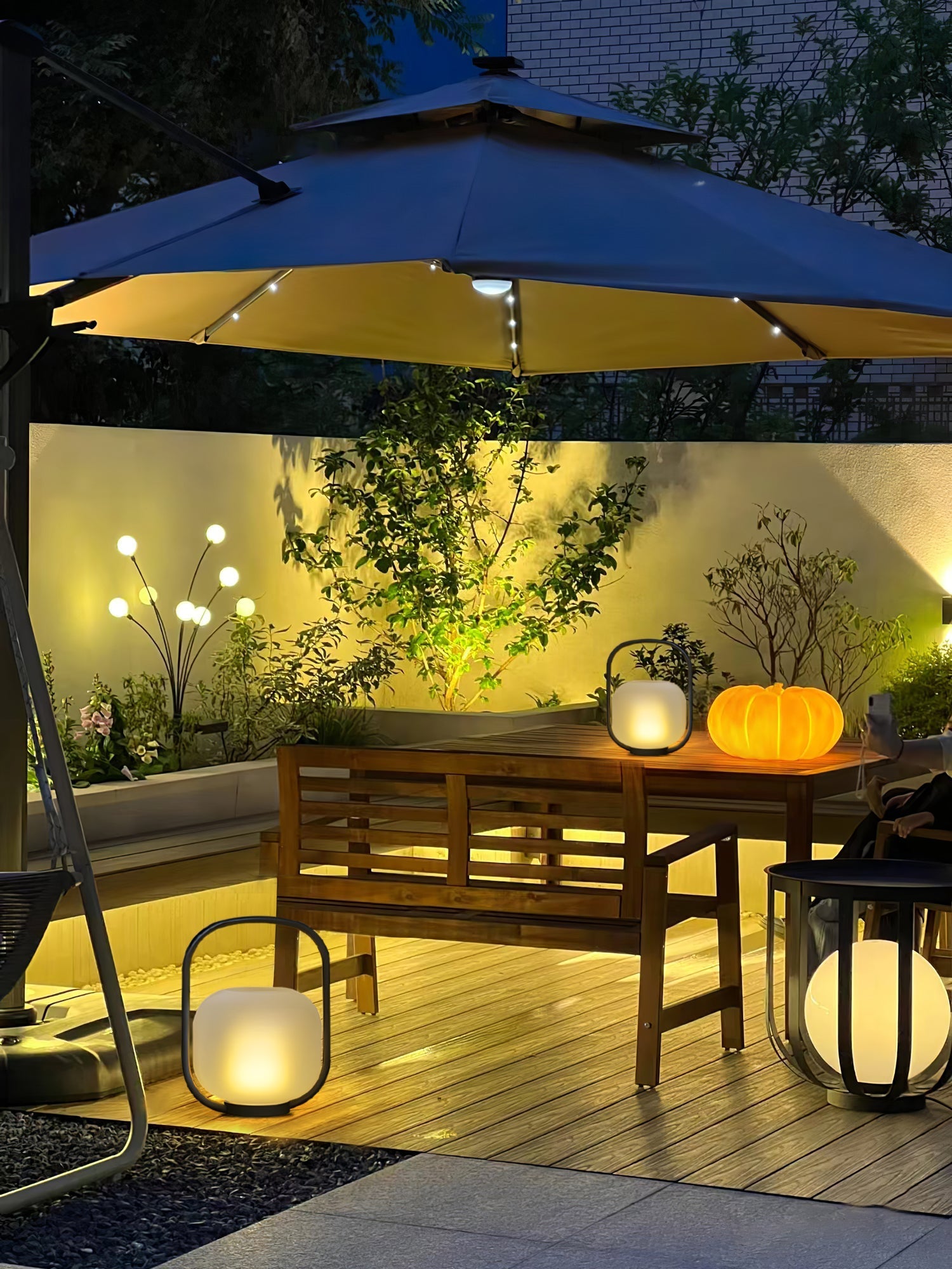Zelaeon Minimalist Glass Table Lamp-Neutral Decor