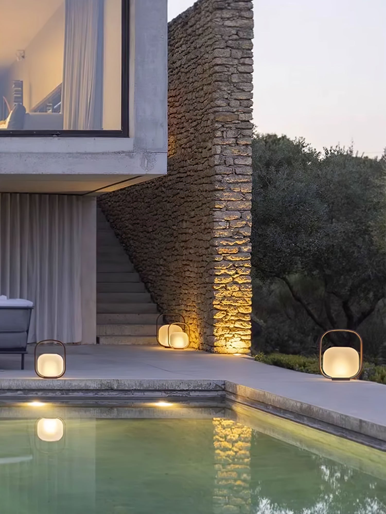 Zelaeon Minimalist Glass Table Lamp-Neutral Decor