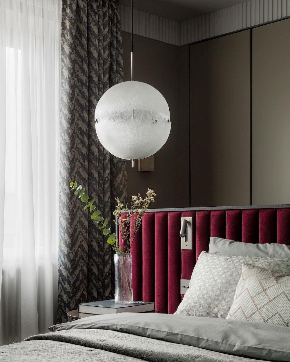 Sel Futuristic Pendant Lamp-Neutral Decor