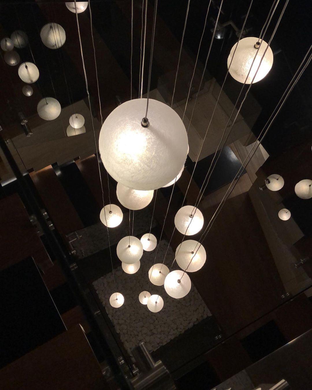 Sel Futuristic Pendant Lamp-Neutral Decor