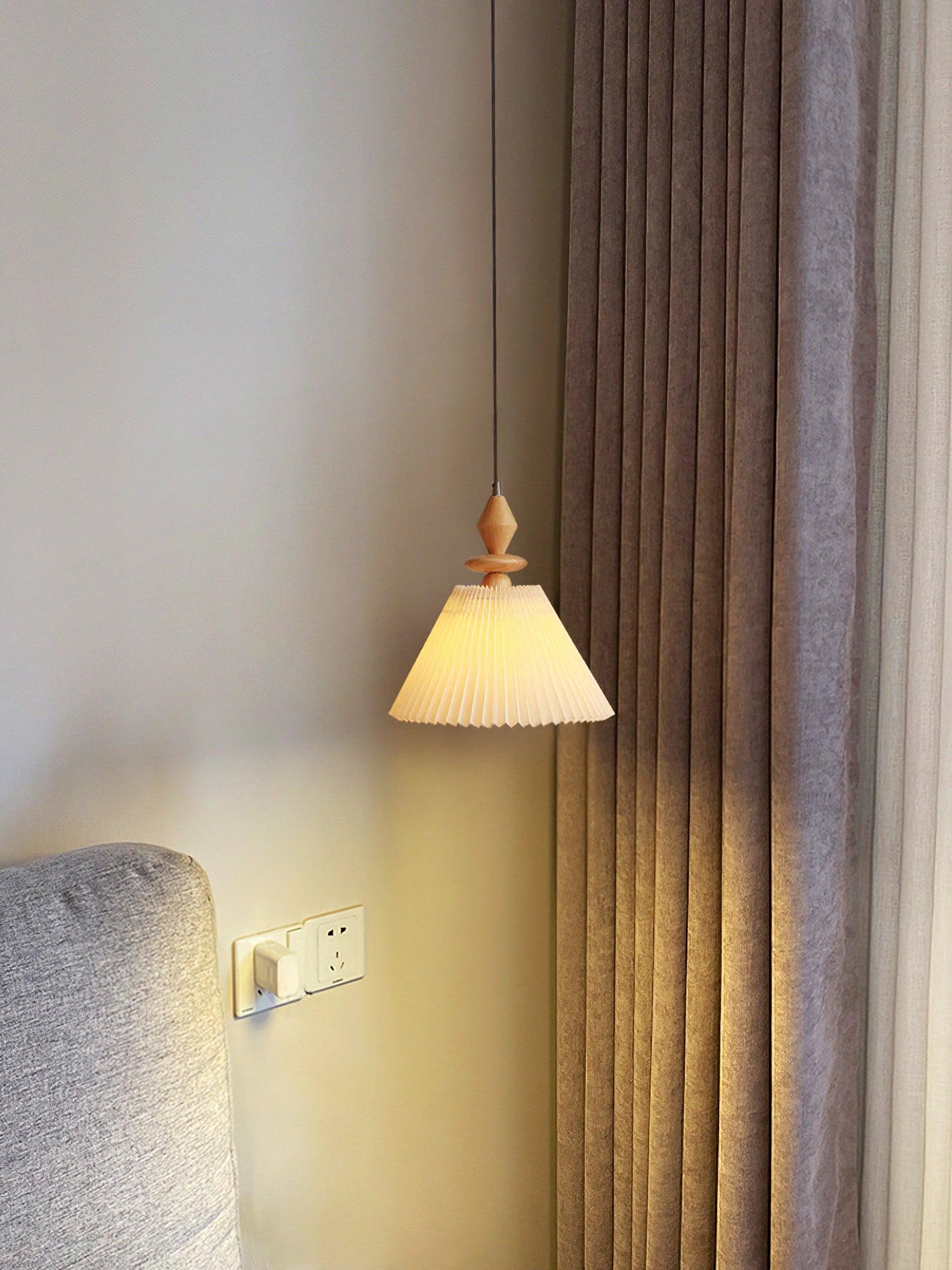 Eurrinion Wood Pendant Light-Neutral Decor