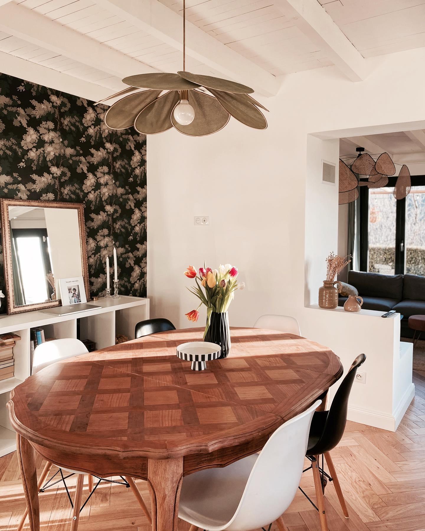 Dax Fabric Nature-inspired Pendant Lamp-Neutral Decor