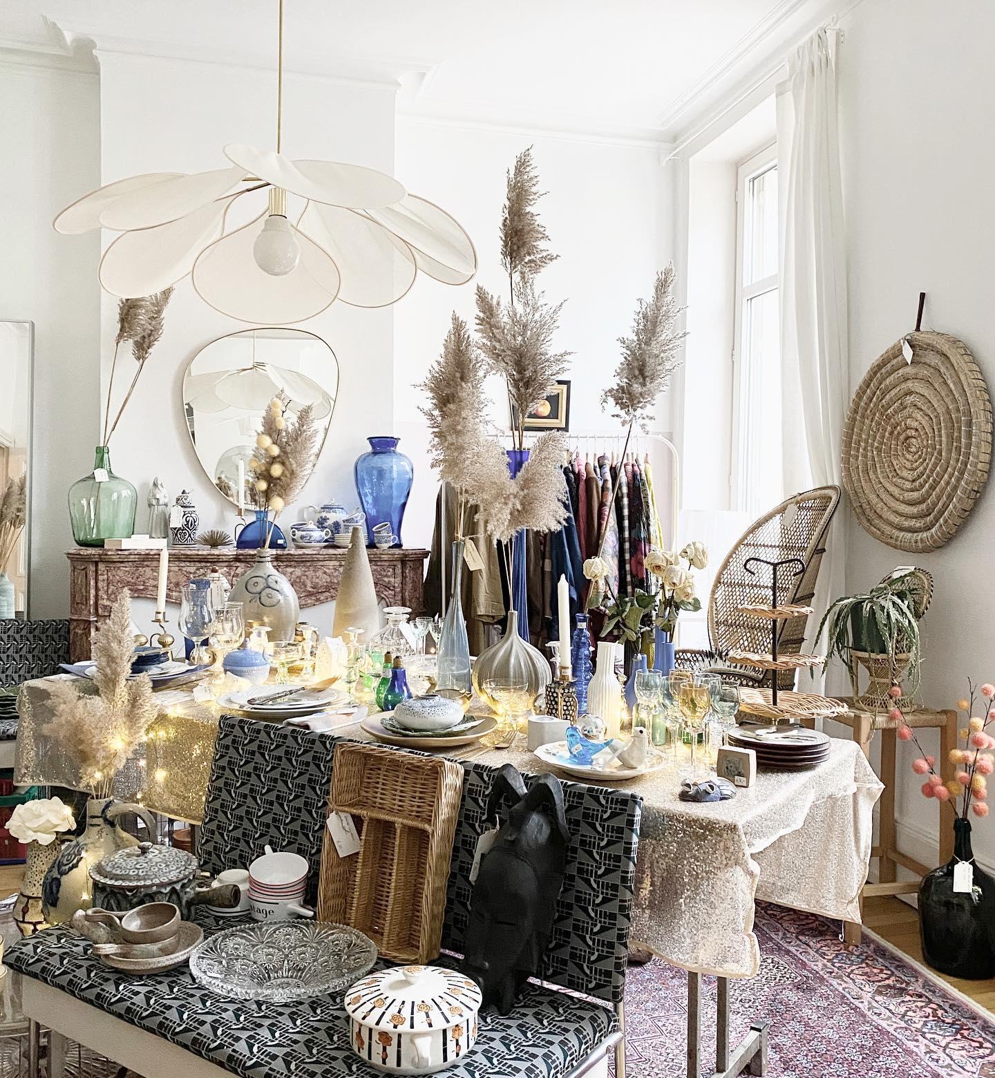 Dax Fabric Nature-inspired Pendant Lamp-Neutral Decor