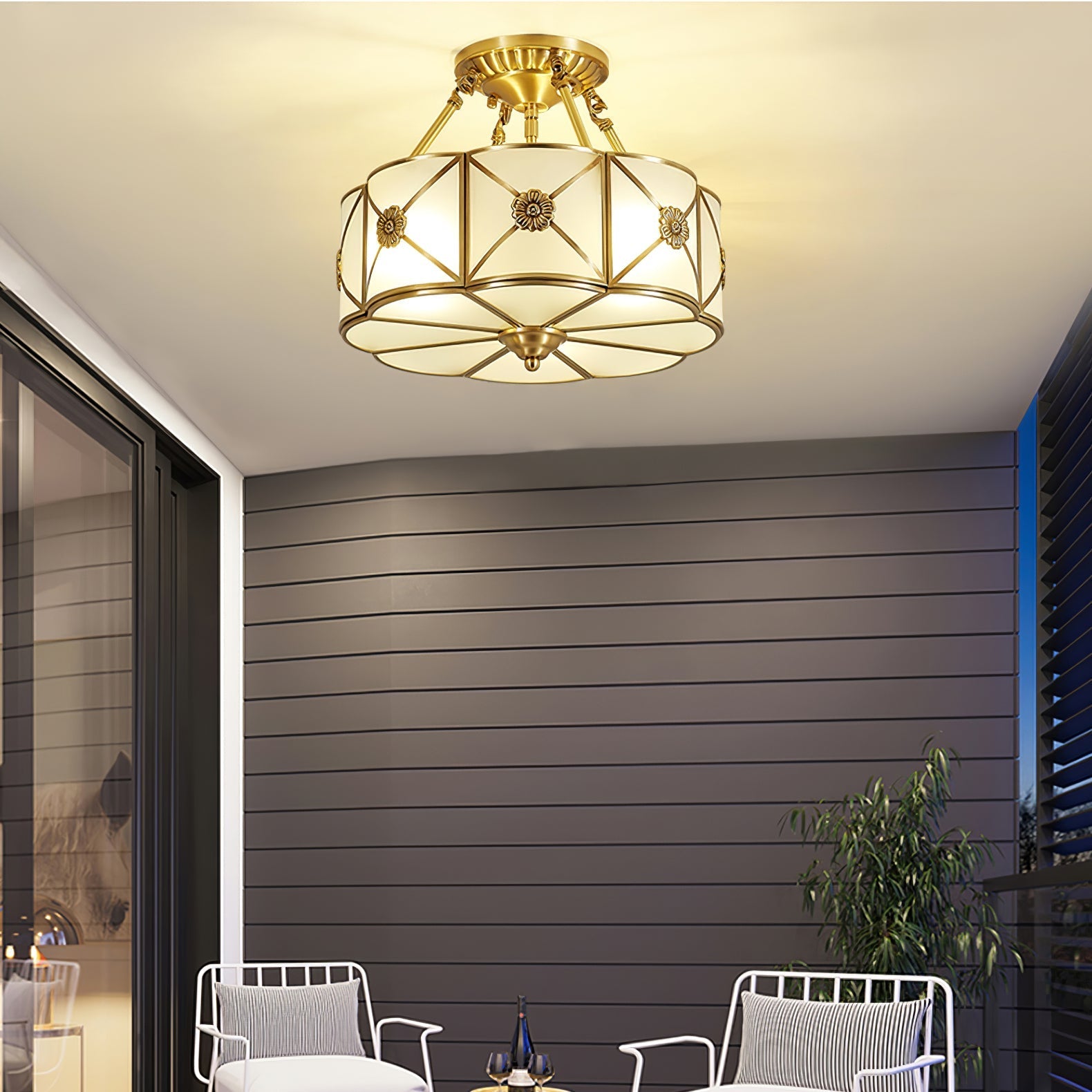 Vocor Ceiling Lamp Brass Scalloped Frosted Classic-Neutral Decor