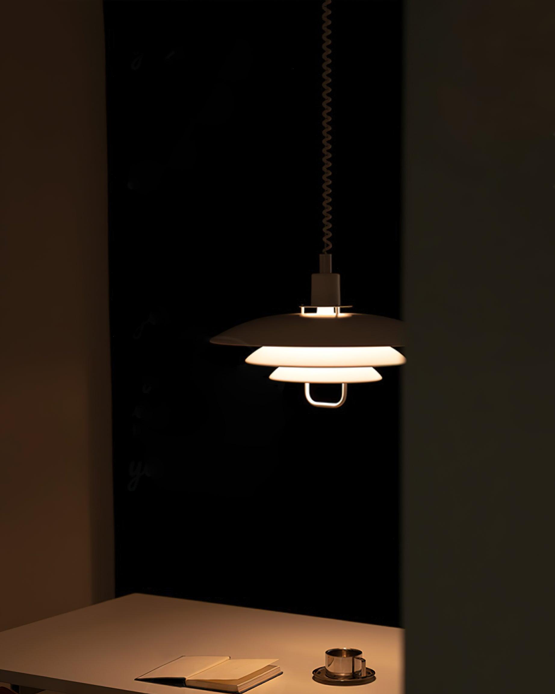 Divor Aluminum Glam Pendant Lamp-Neutral Decor