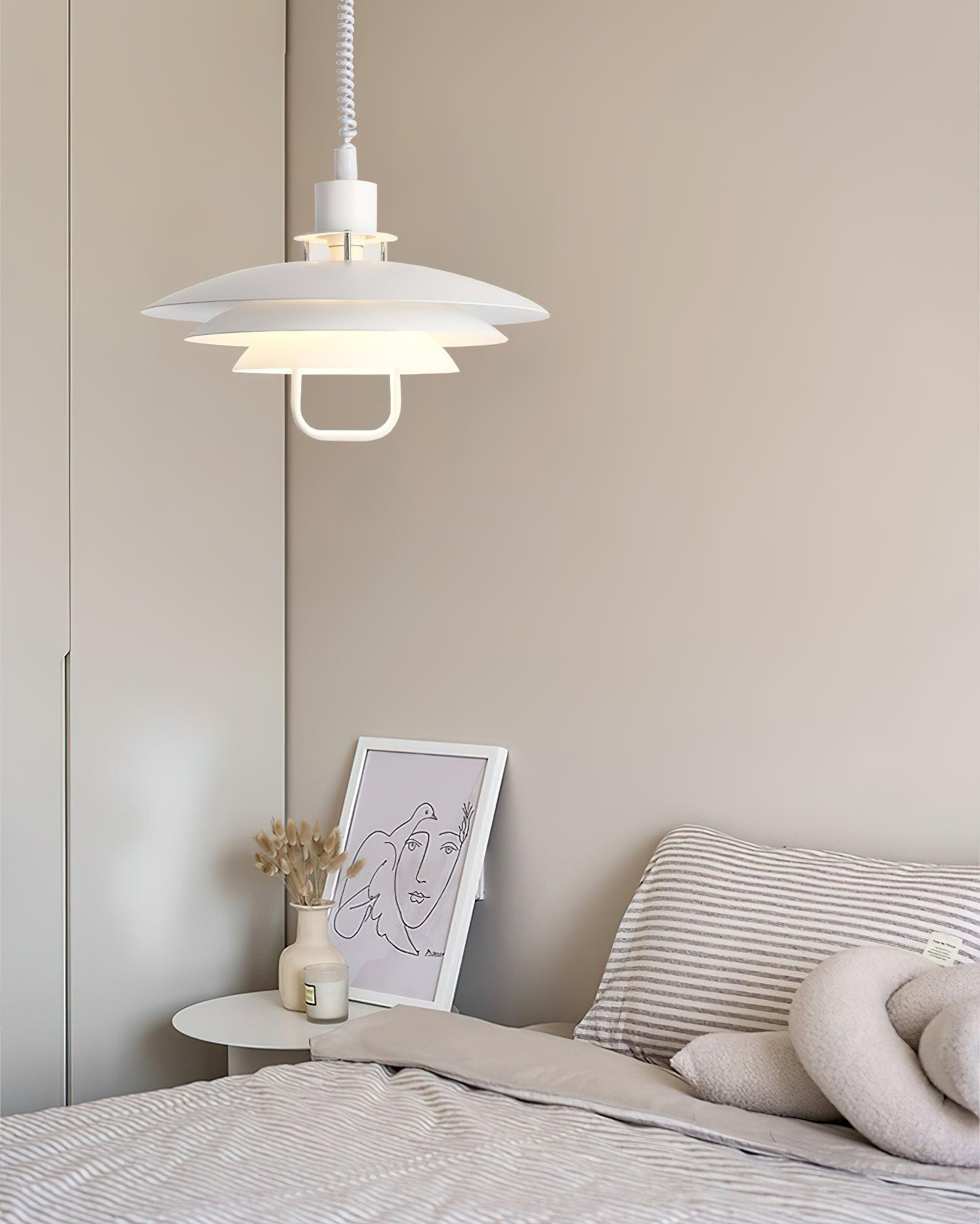 Divor Aluminum Glam Pendant Lamp-Neutral Decor