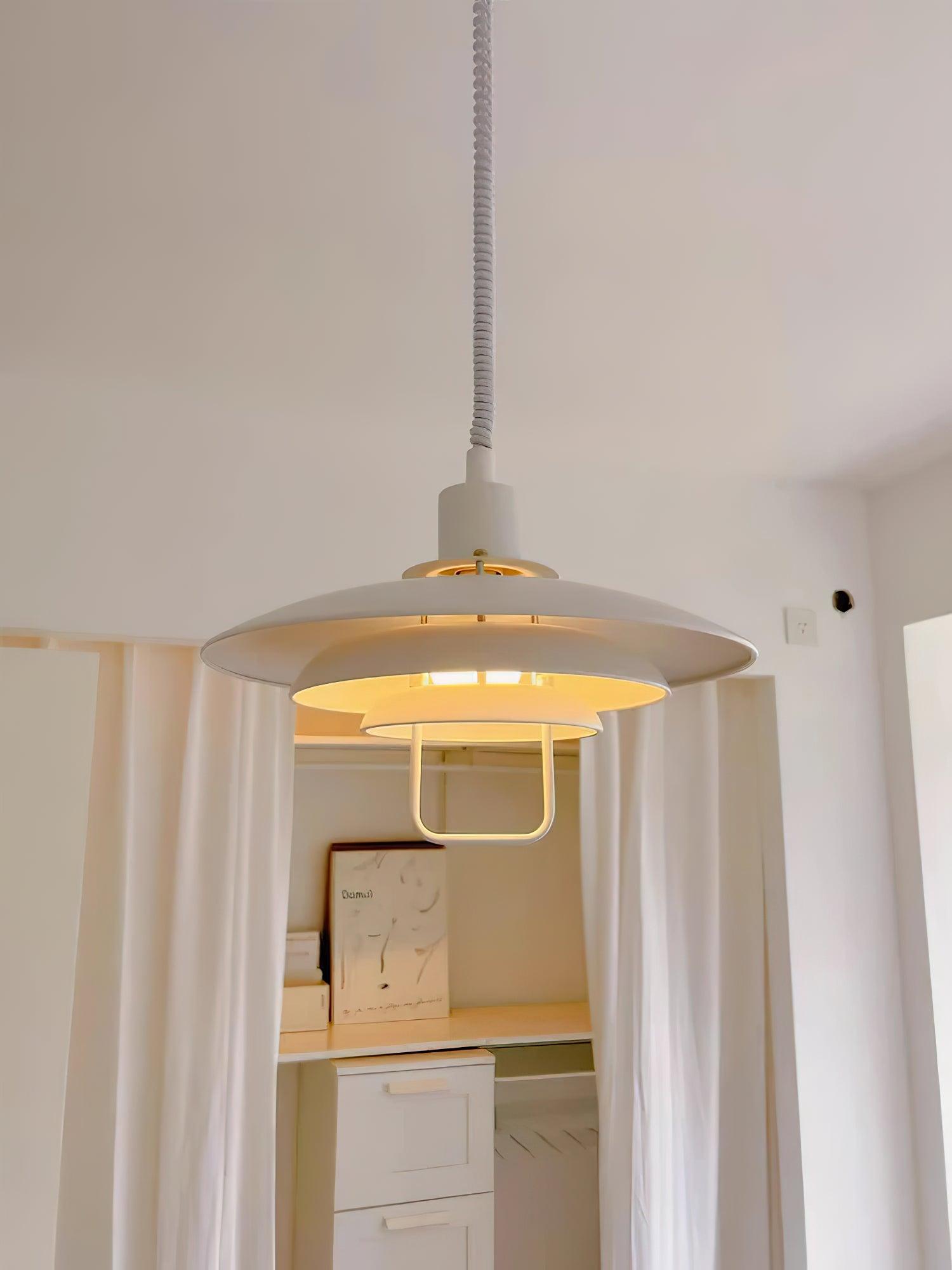 Divor Aluminum Glam Pendant Lamp-Neutral Decor
