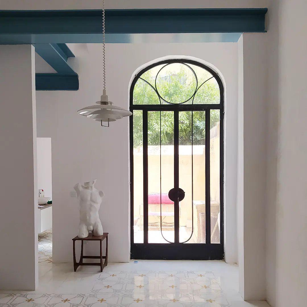 Divor Aluminum Glam Pendant Lamp-Neutral Decor