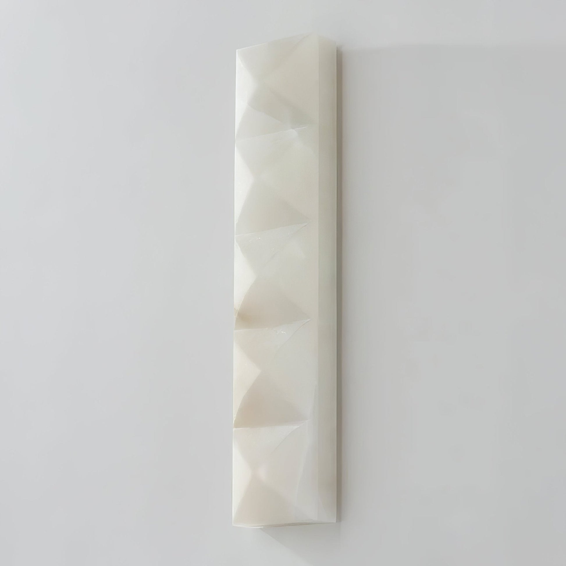 Dione Modern Alabaster Wall Light-Neutral Decor
