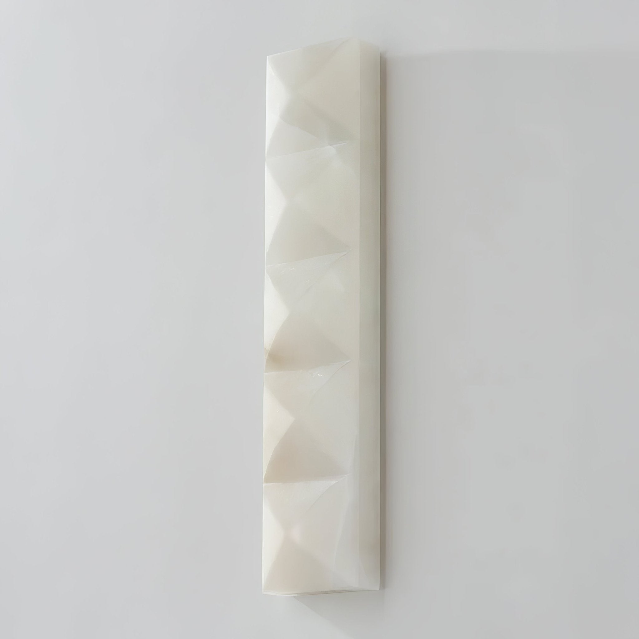 Dione Modern Alabaster Wall Light-Neutral Decor