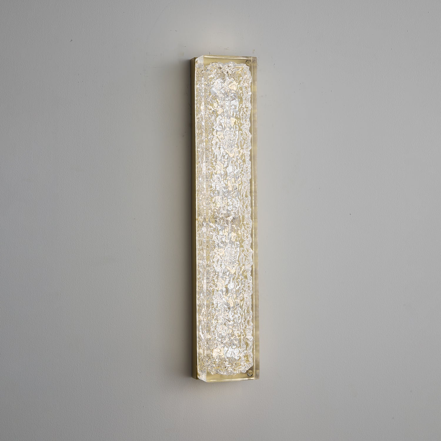 Mavi Prismatic Rectangle Resin Wall Lamp-Neutral Decor