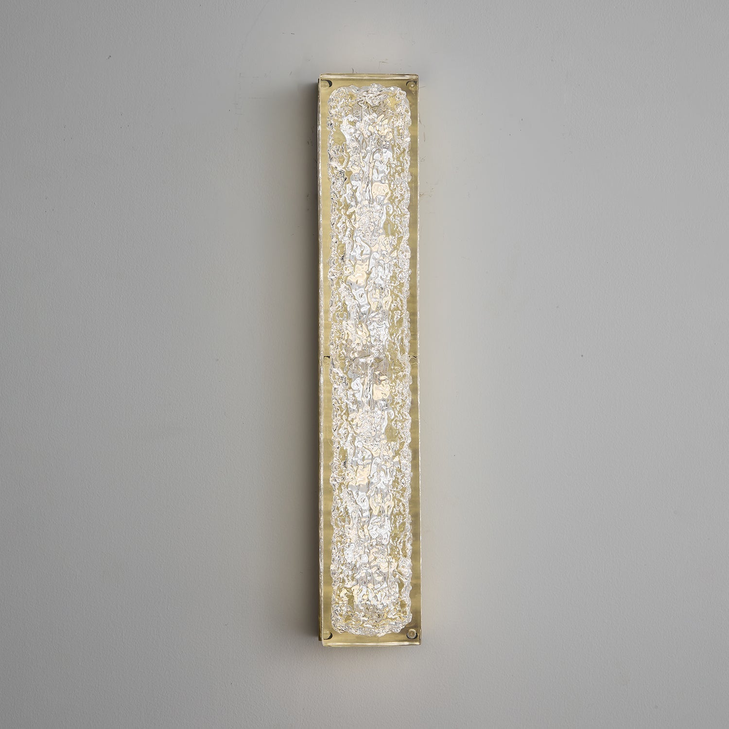 Mavi Prismatic Rectangle Resin Wall Lamp-Neutral Decor