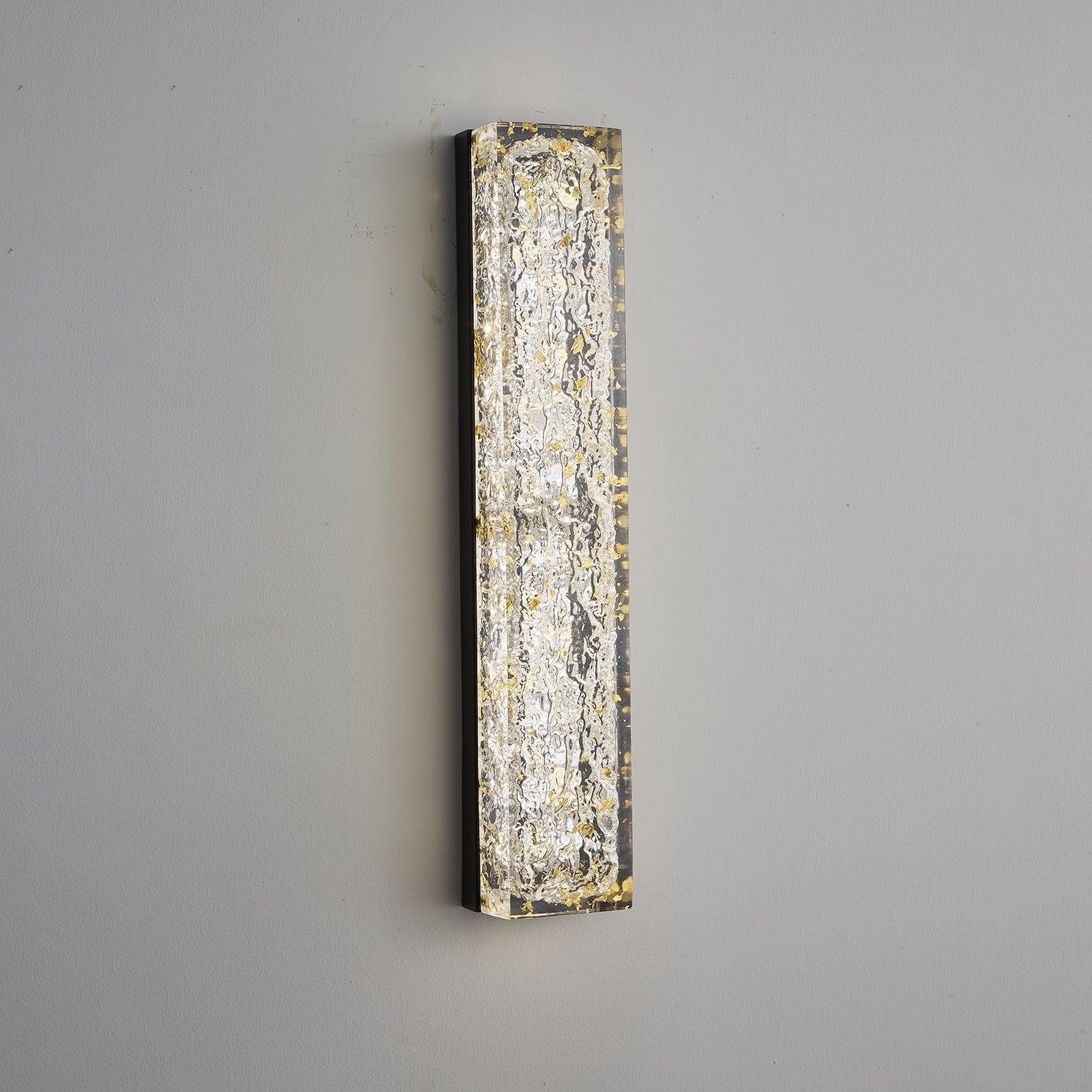 Mavi Prismatic Rectangle Resin Wall Lamp-Neutral Decor