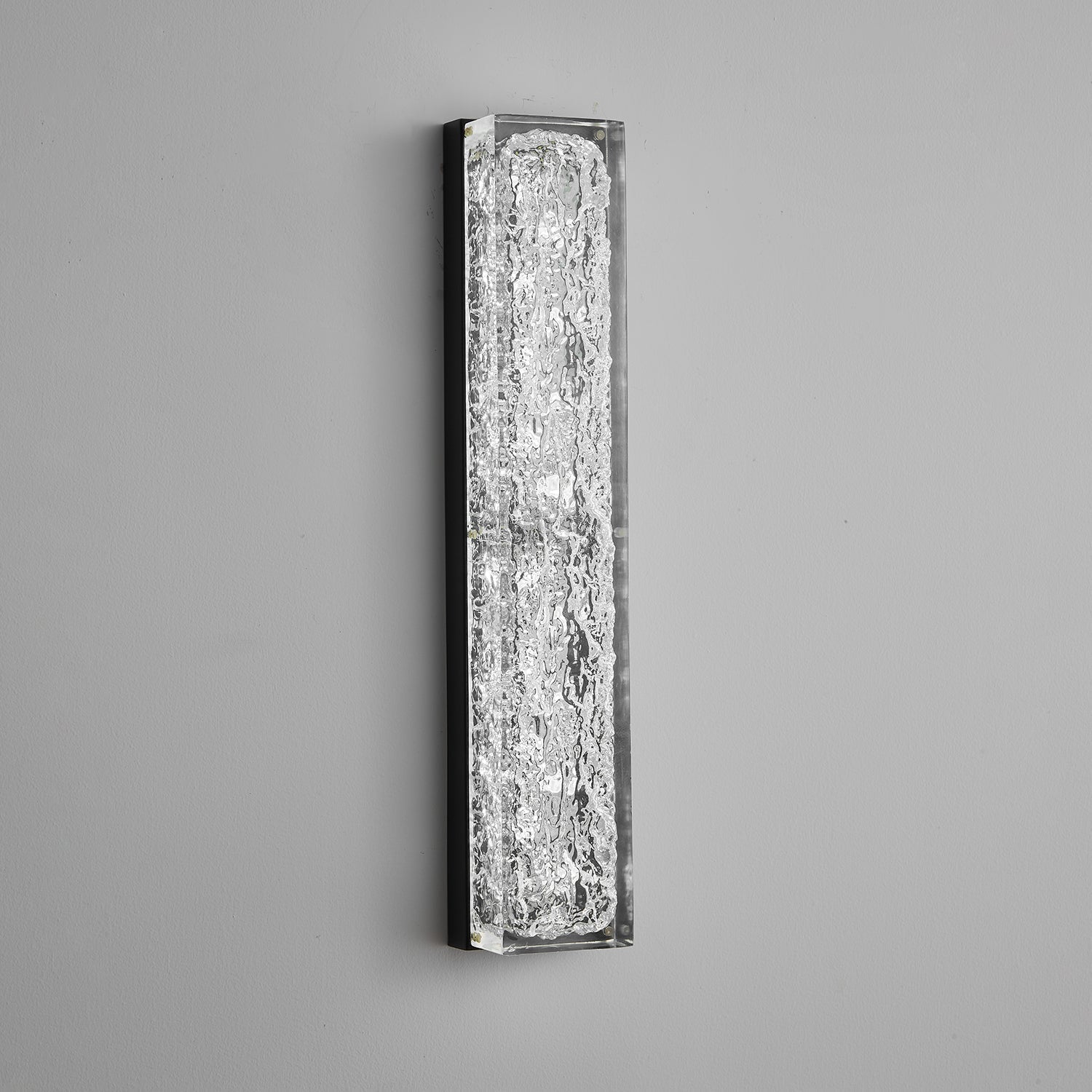 Mavi Prismatic Rectangle Resin Wall Lamp-Neutral Decor